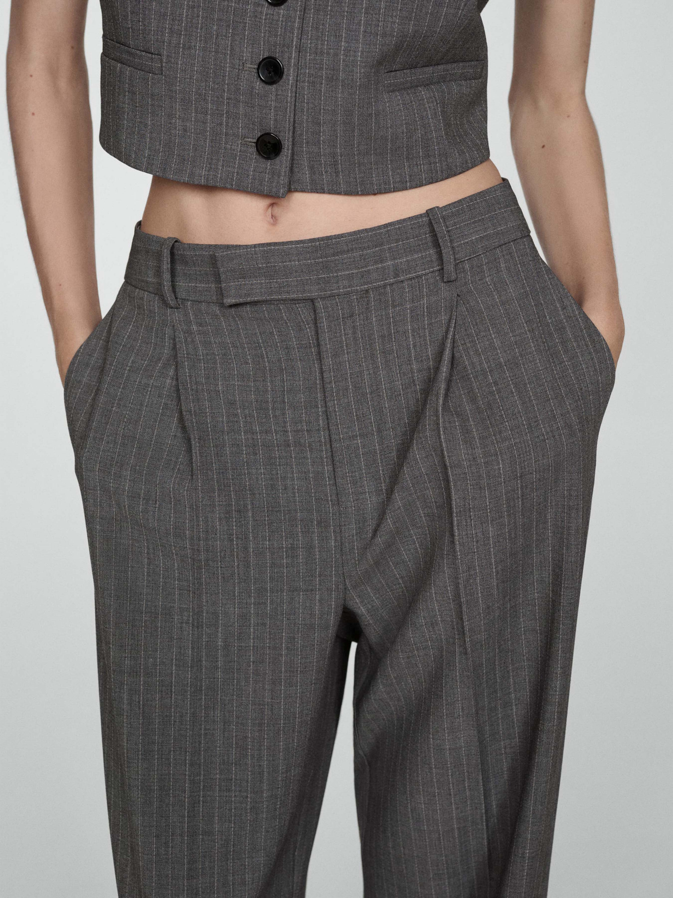 Брюки классические MANGO модель 77004769_92 Фото