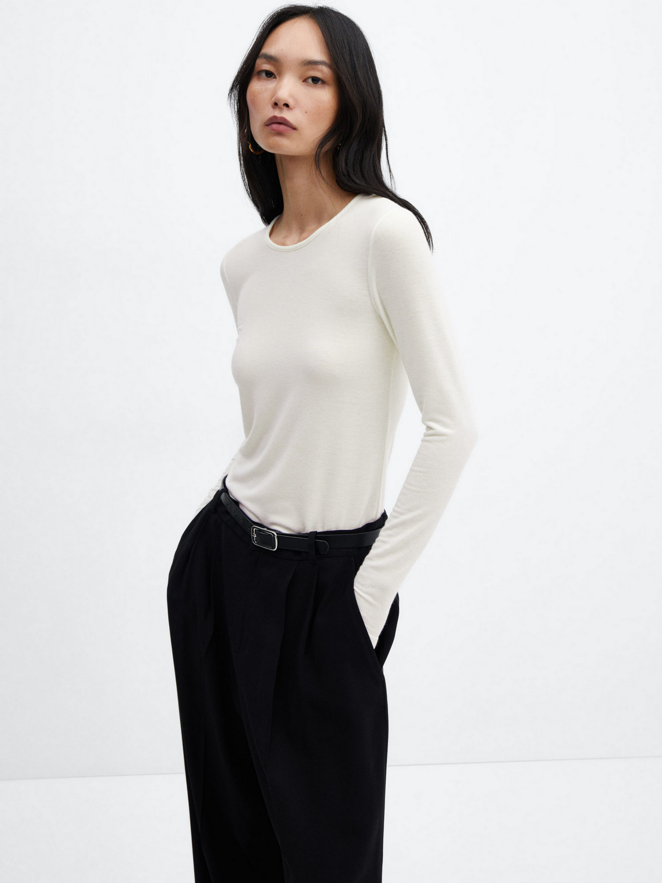 Лонгслів MANGO Lucy модель 57087731_5 Фото