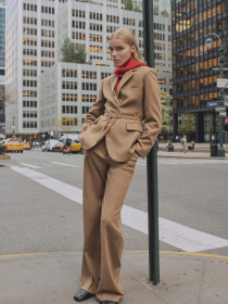 Брюки классические MANGO модель 87090652_31 Фото