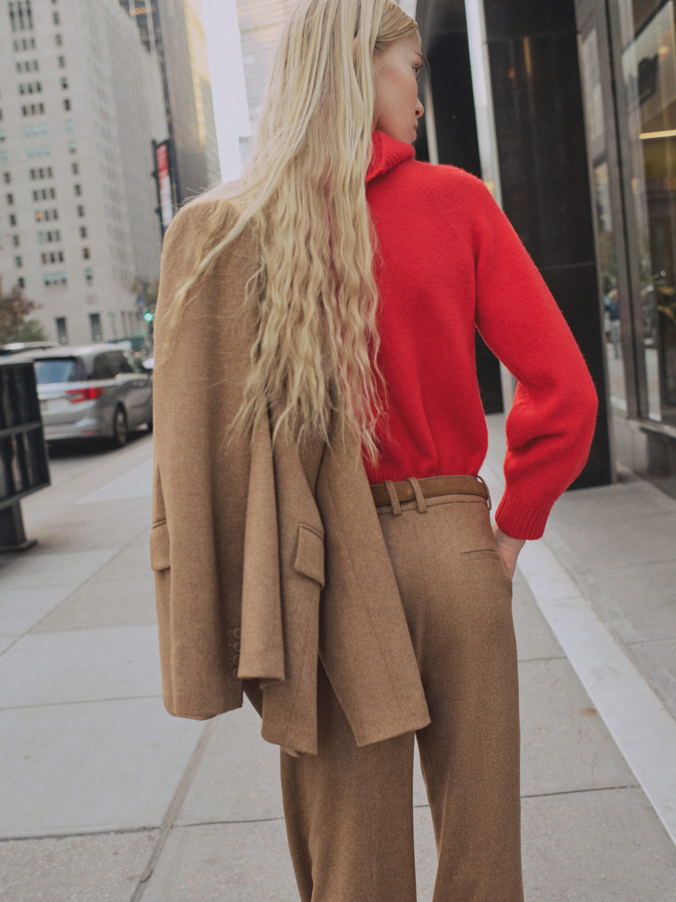 Класичні штани MANGO модель 87090652_31 Фото