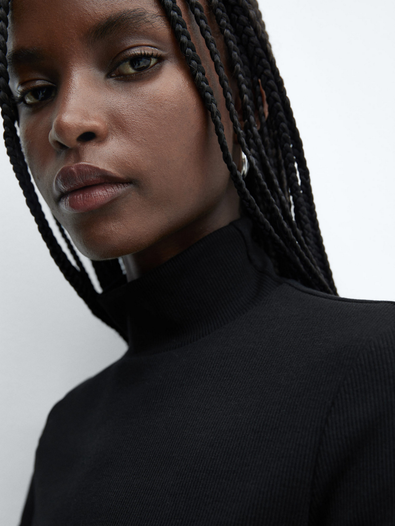 Водолазка MANGO Nanny модель 57057730_99 Фото