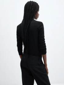 Водолазка MANGO Nanny модель 57057730_99 Фото