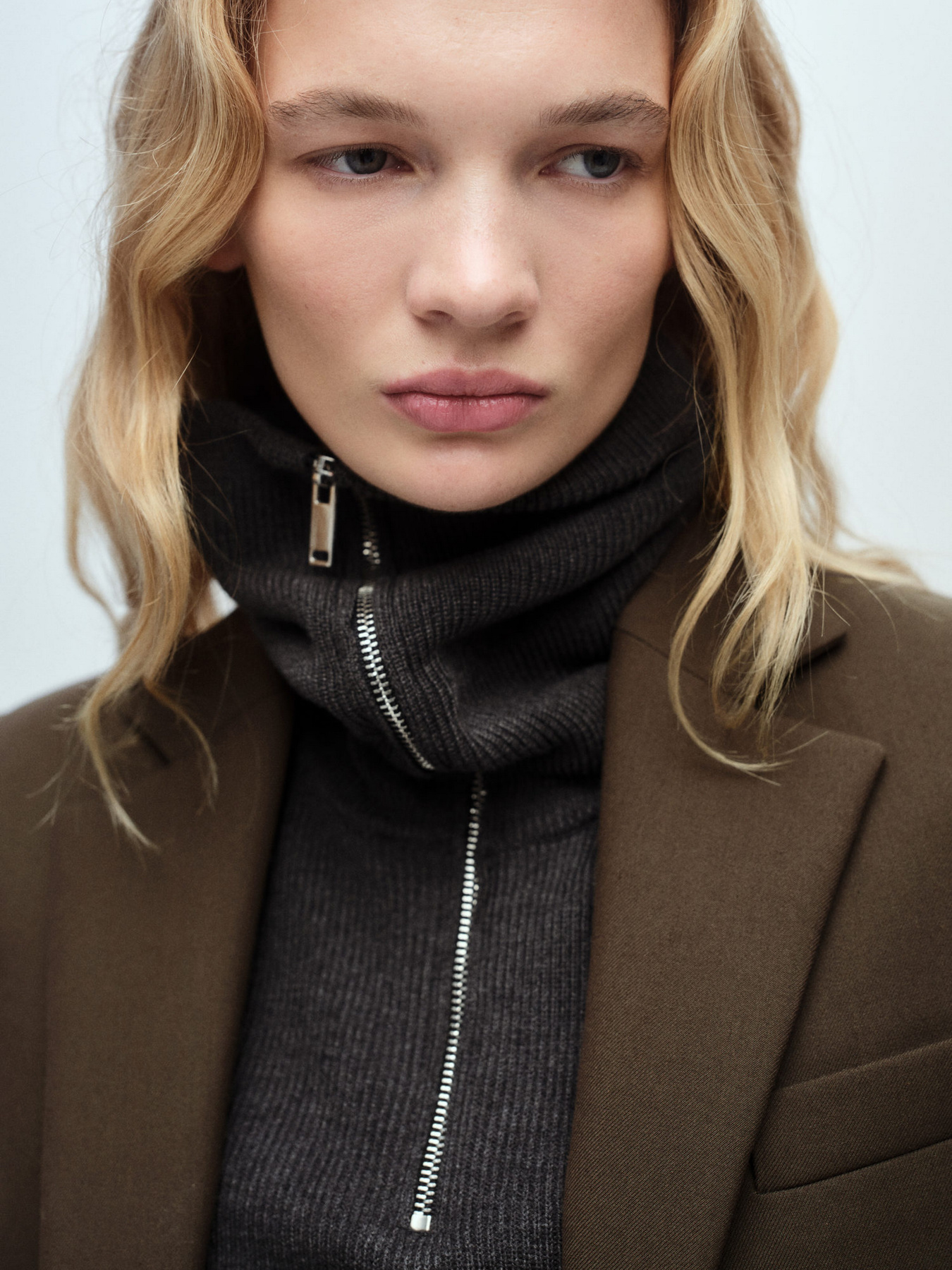 Пиджак MANGO модель 87050654_37 Фото