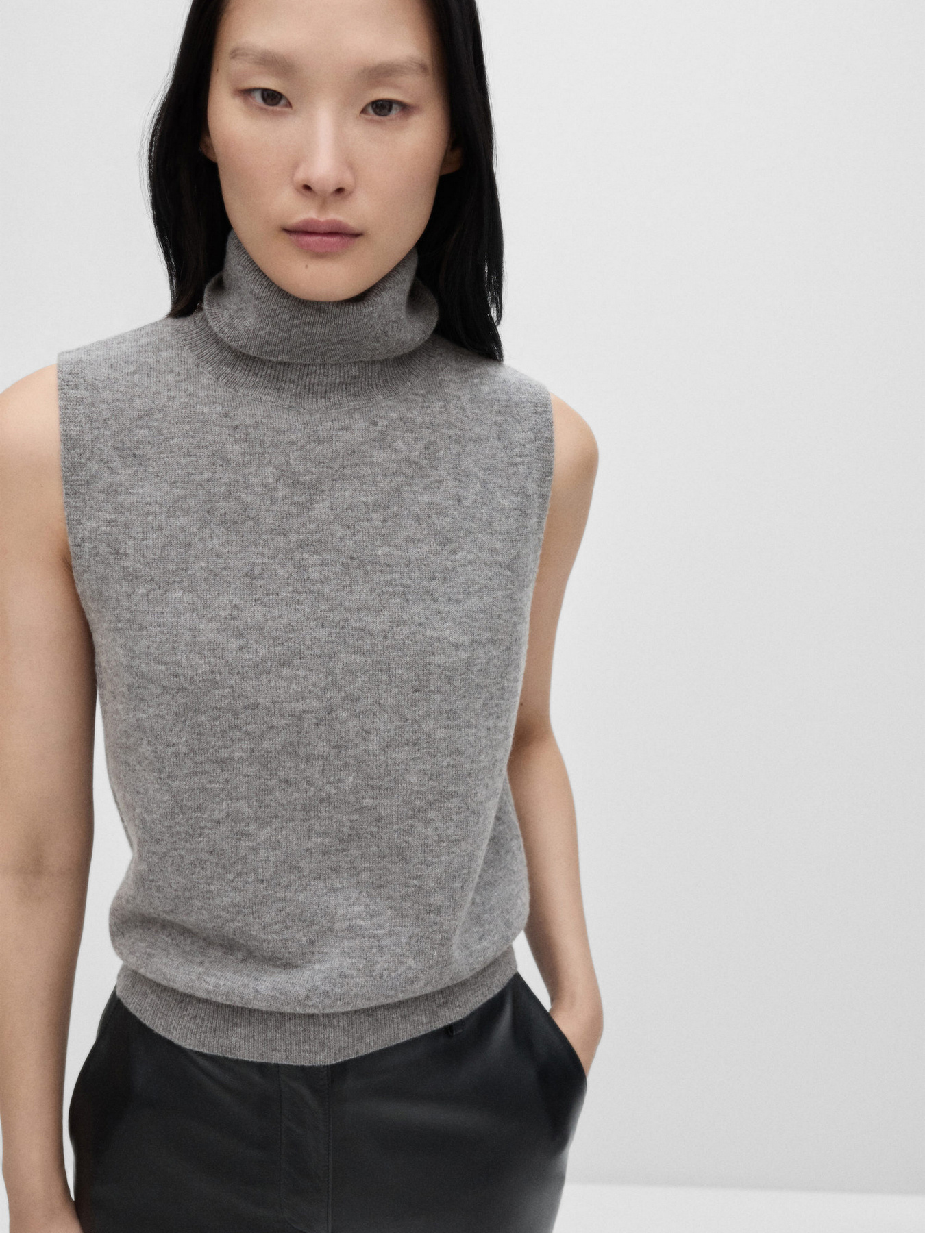 Жилет MANGO модель 77066743_94 Фото