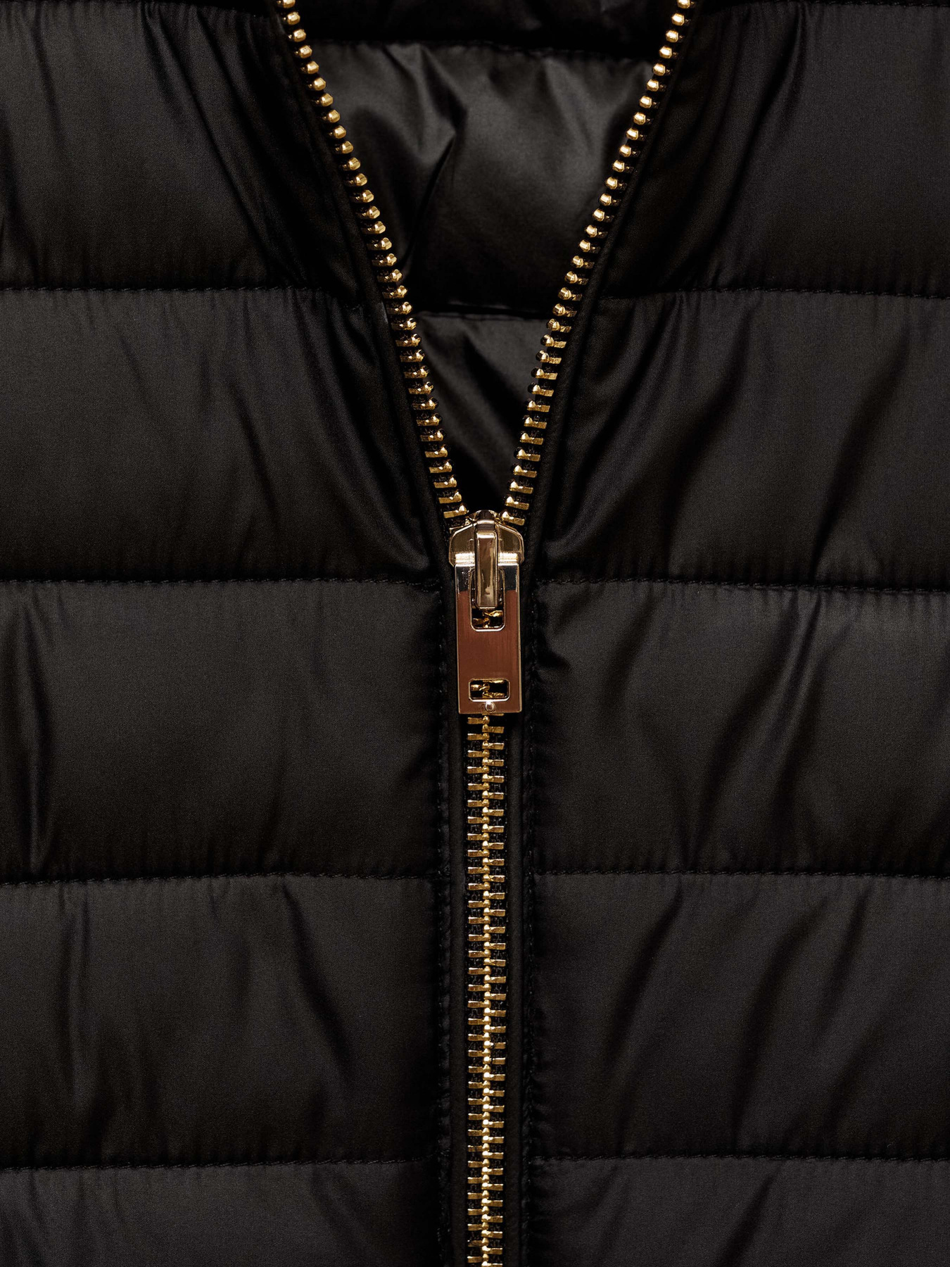 Жилет с утеплителем MANGO модель 87040346_99 Фото