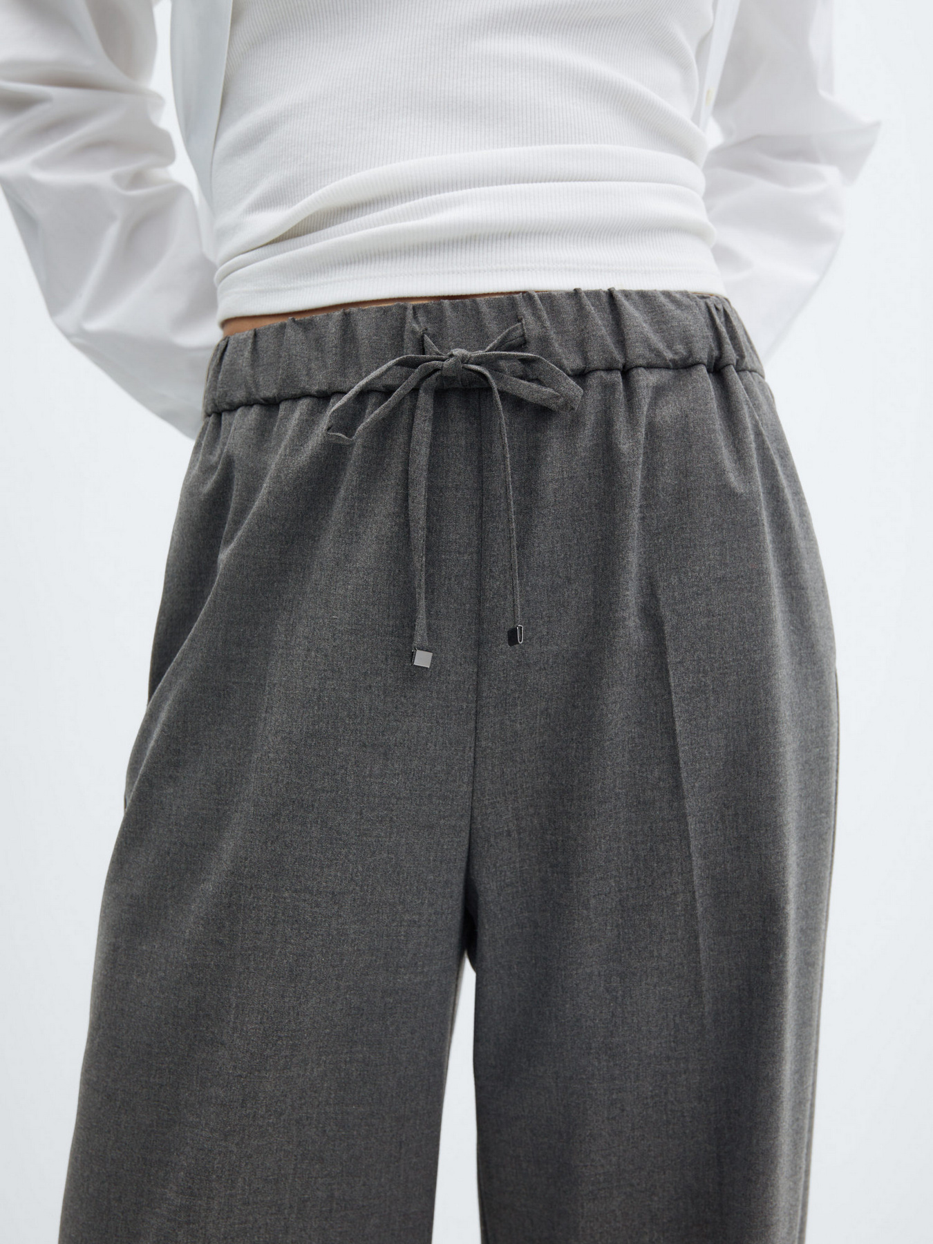 Класичні штани MANGO Lazy модель 57026717_94 Класичні штани MANGO Lazy модель 57026717_94 Фото