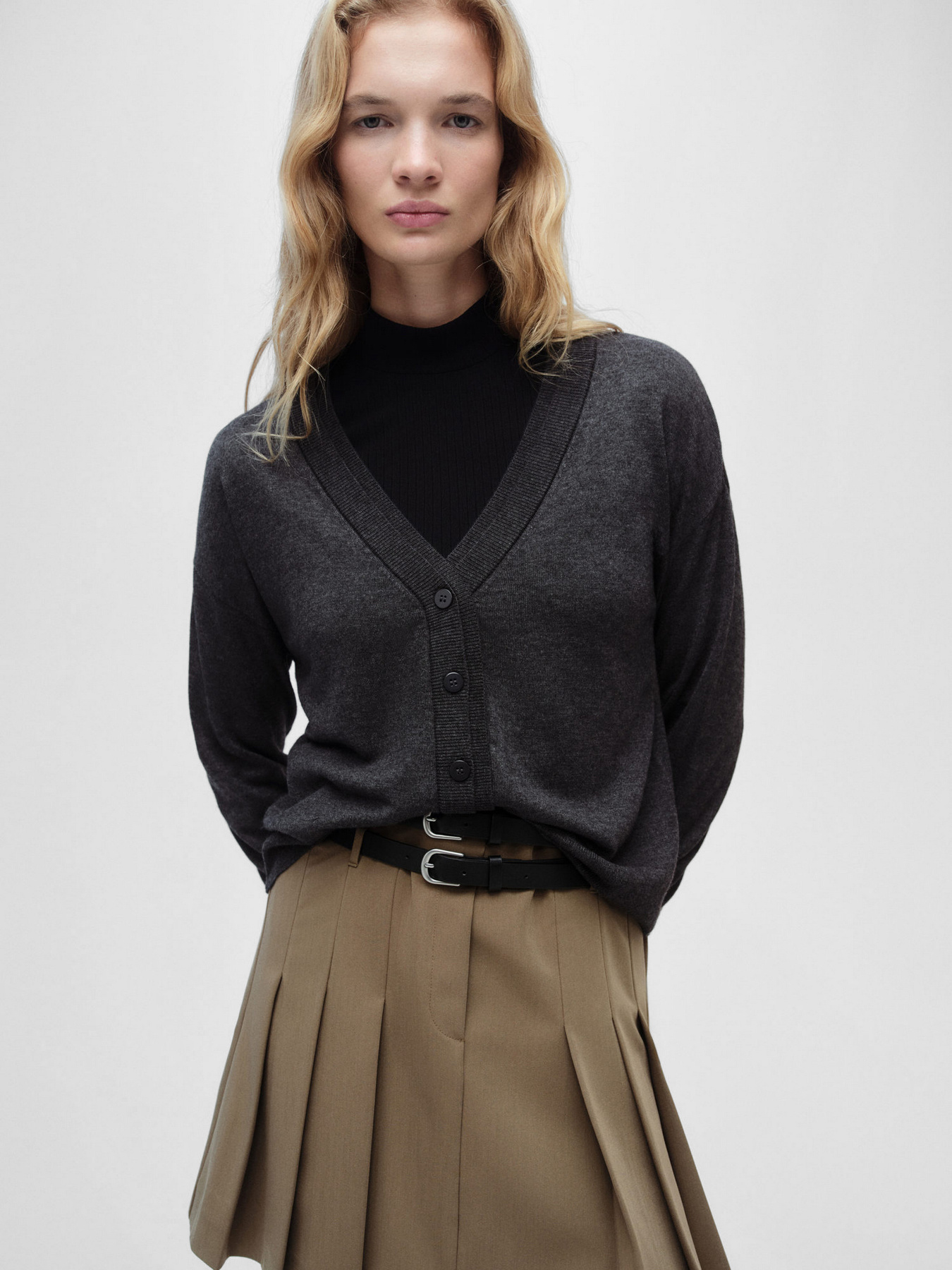 Кардиган MANGO модель 87090432_96 Кардиган MANGO модель 87090432_96 Фото