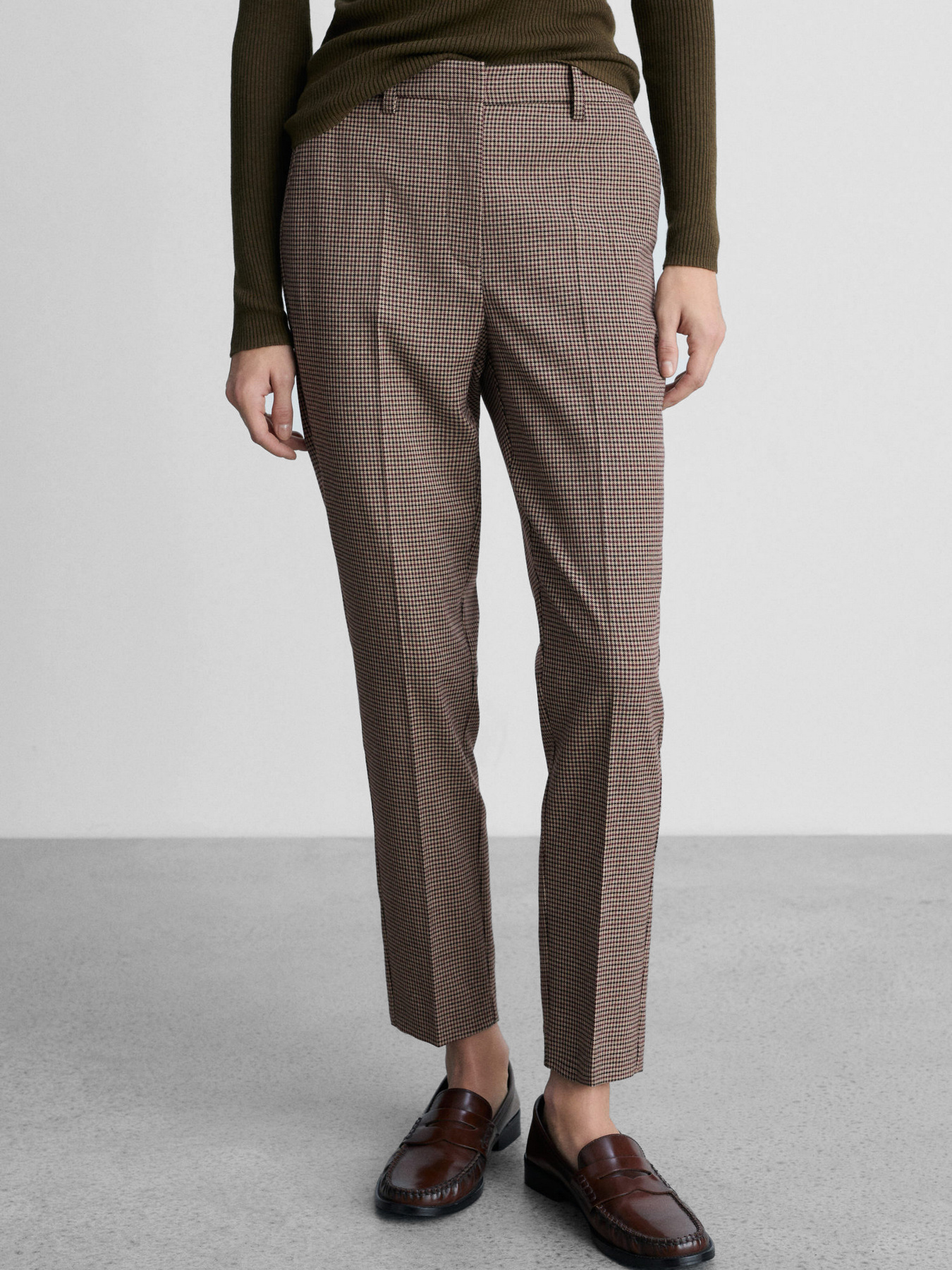 Штани класичні MANGO модель 87090615_76 Фото