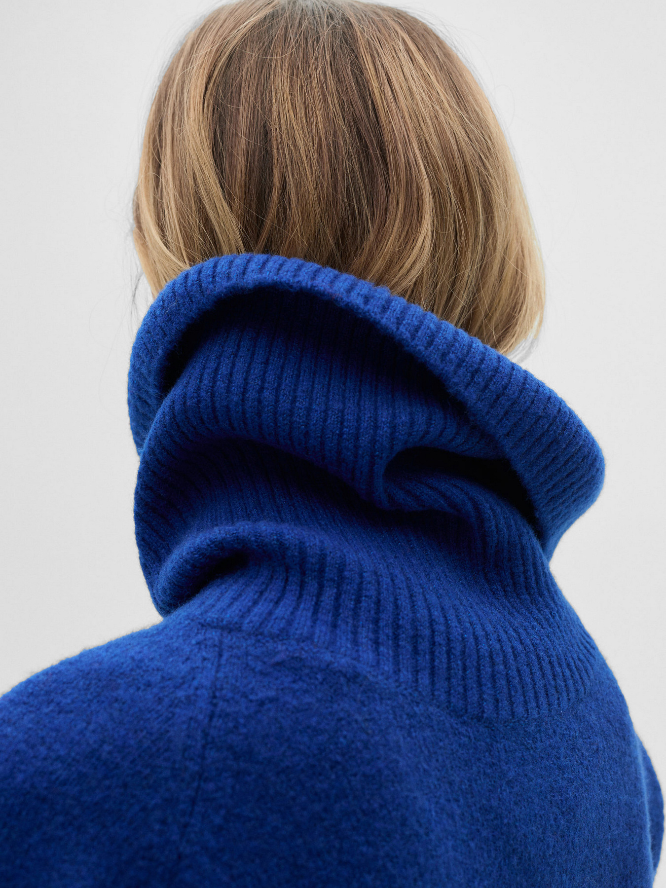 Светр MANGO модель 87050424_53 Фото