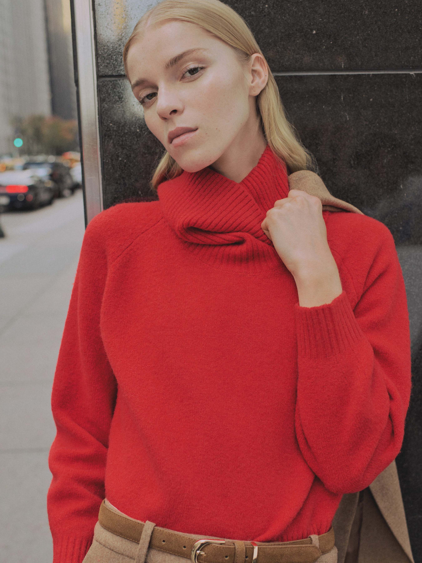 Светр MANGO модель 87050424_70 Фото