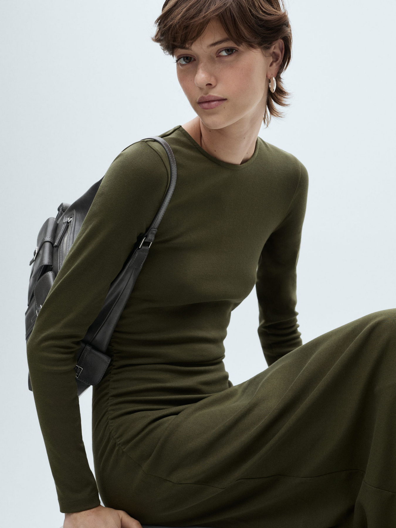 Сукня міді MANGO модель 87090417_37 Фото