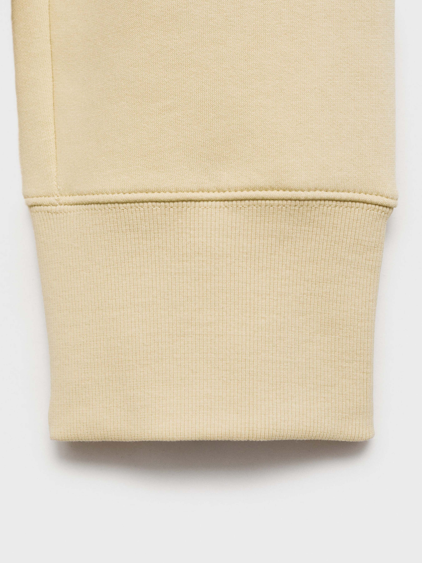 Свитшот MANGO модель 87053280_11 Свитшот MANGO модель 87053280_11 Фото