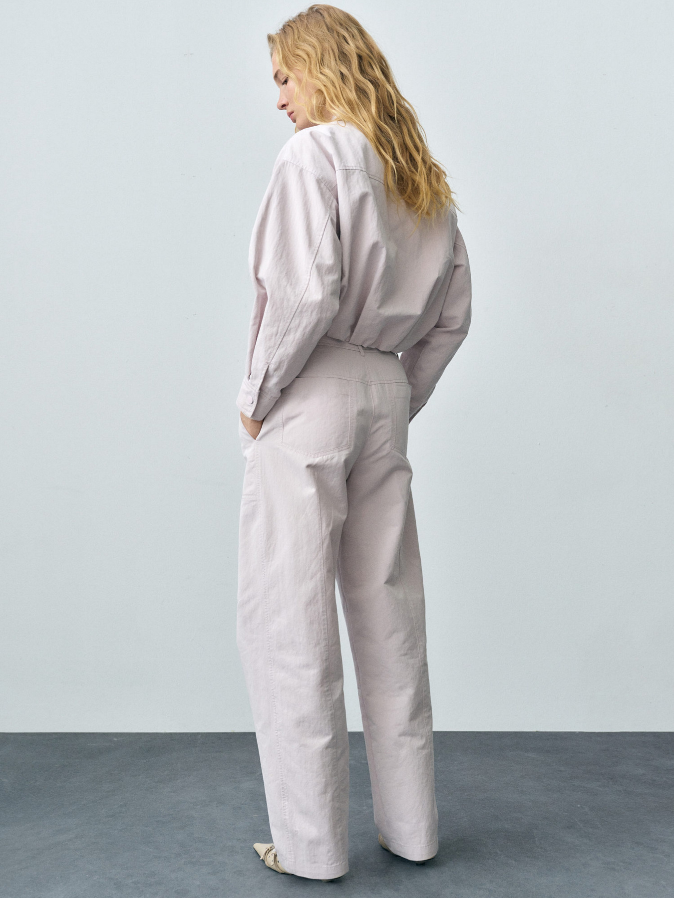 Повседневные штаны MANGO модель 87032538_61 Повседневные штаны MANGO модель 87032538_61 Фото