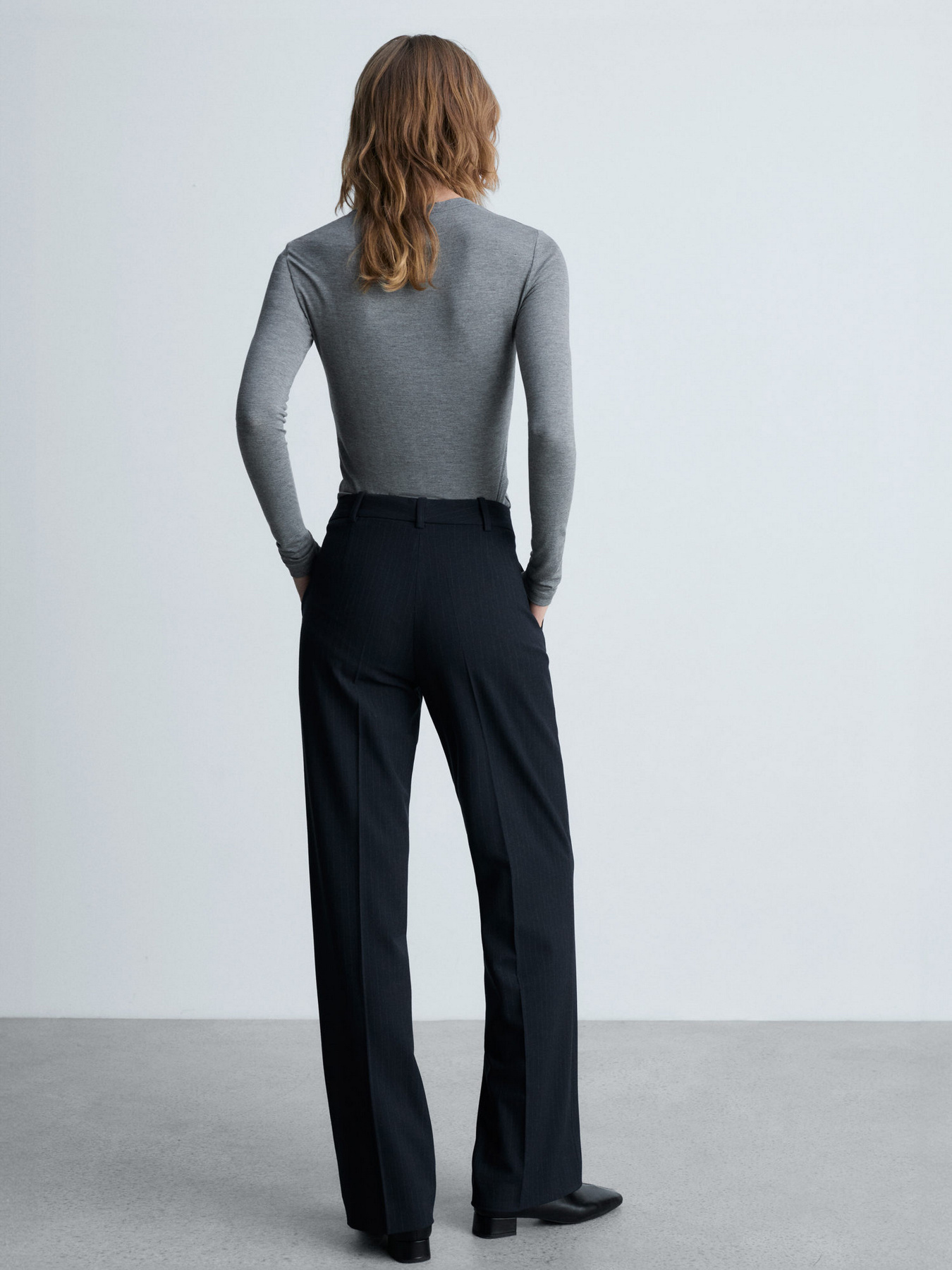 Штани класичні MANGO модель 87070450_69 Фото