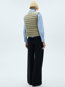 Утепленный жилет MANGO модель 87063269_40 Фото