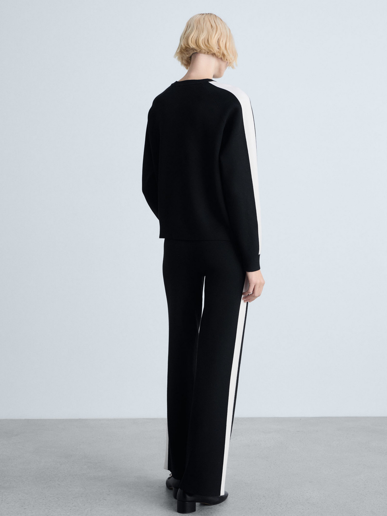 Штани повсякденні MANGO модель 87074074_99 Фото