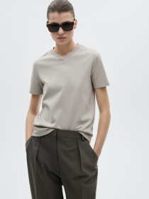 Футболка MANGO модель 87034079_35 Футболка MANGO модель 87034079_35 Фото