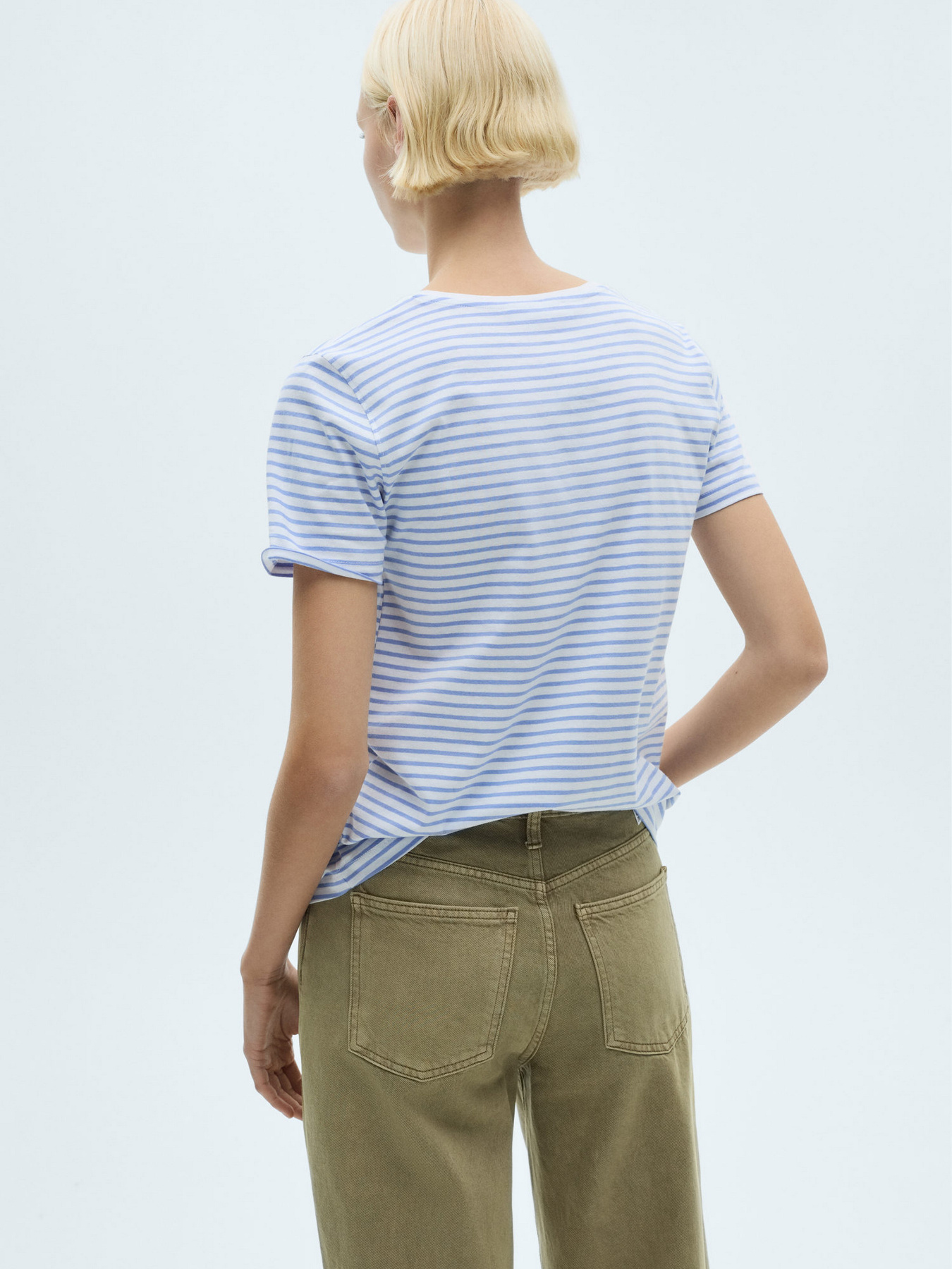 Футболка MANGO модель 87094073_50 Футболка MANGO модель 87094073_50 Фото