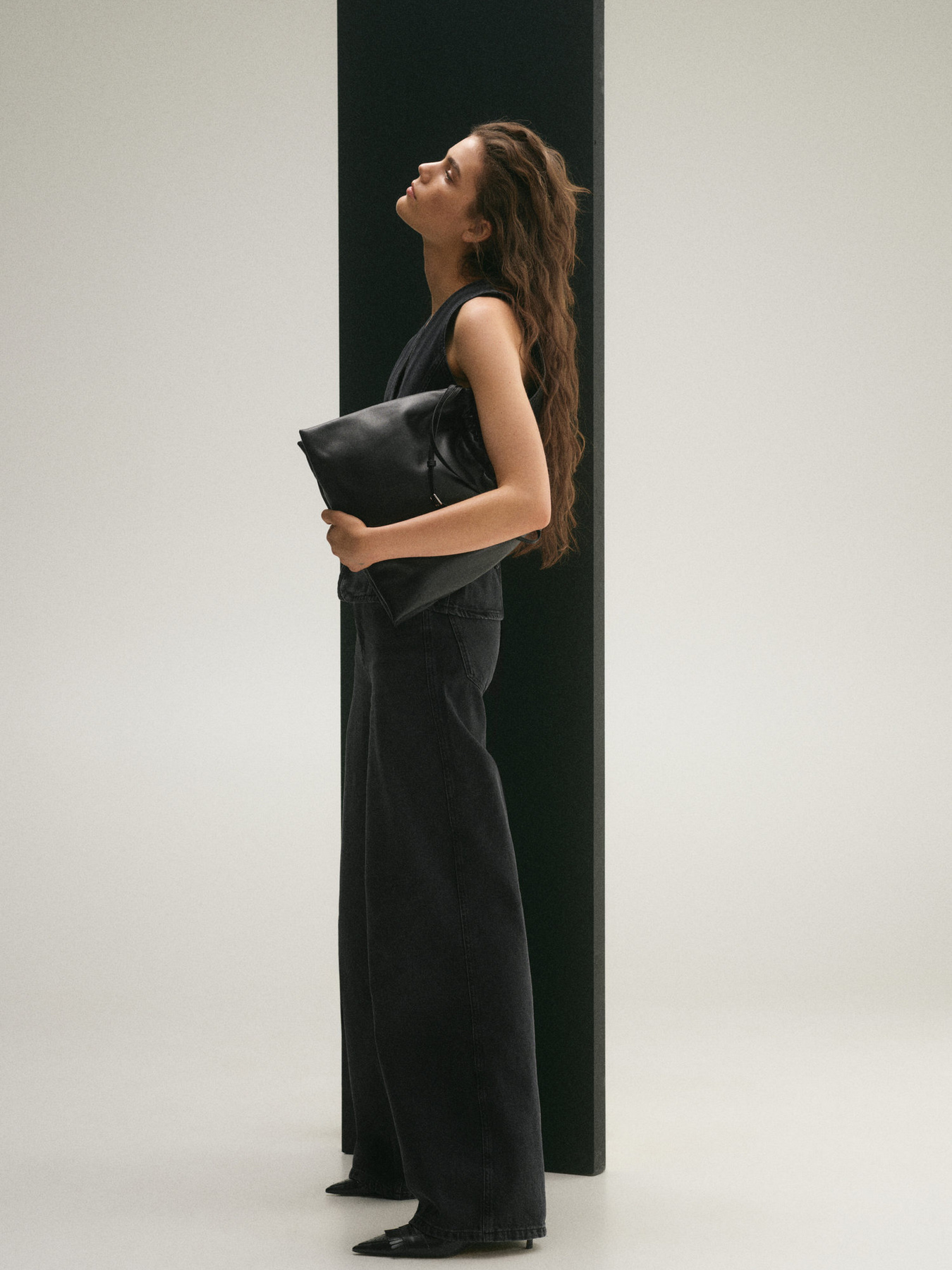 Широкие джинсы MANGO модель 87030651_TU Фото