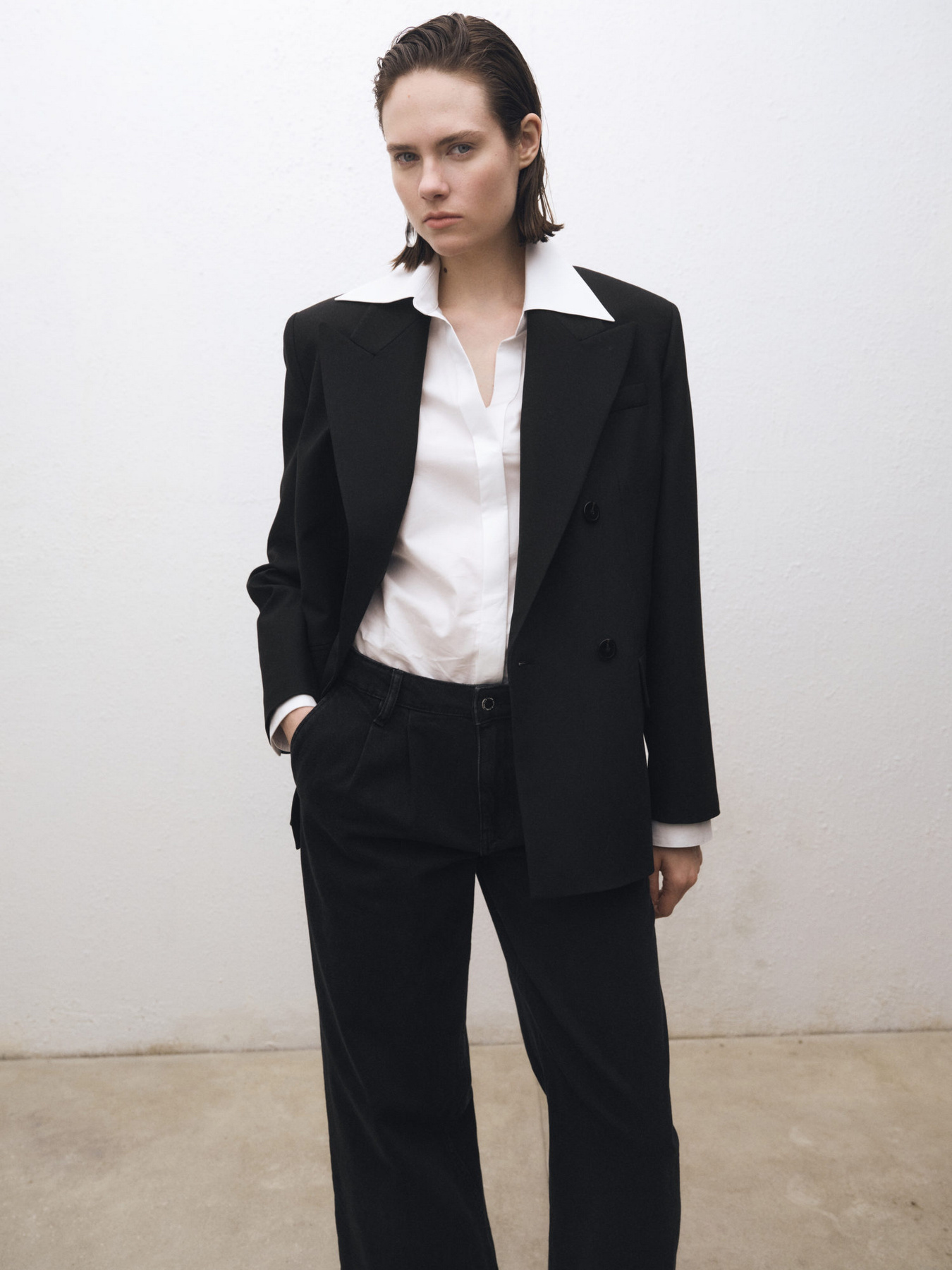 Прямі джинси MANGO модель 87080446_TN Фото