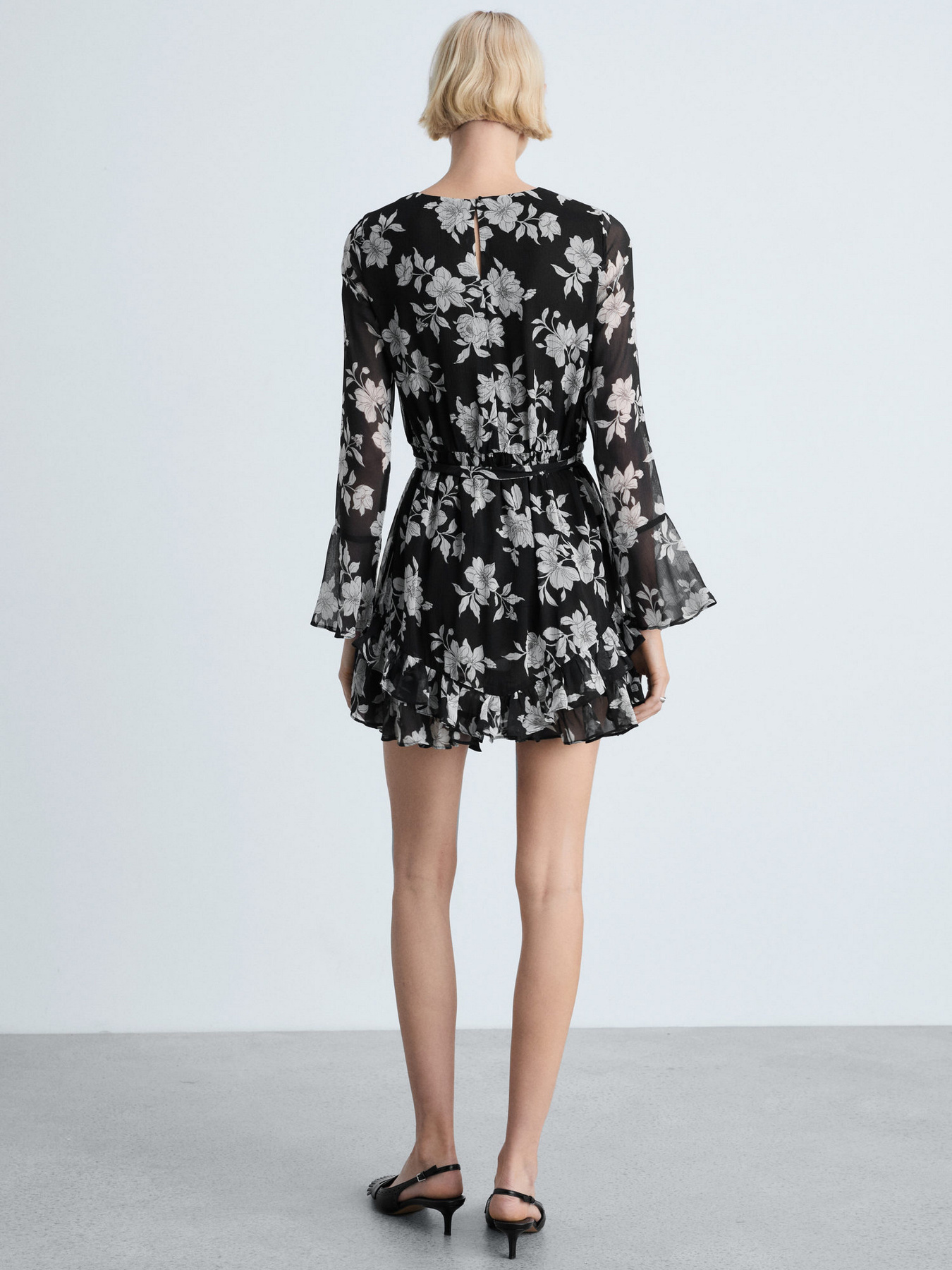 Платье мини MANGO модель 87004079_99 Фото