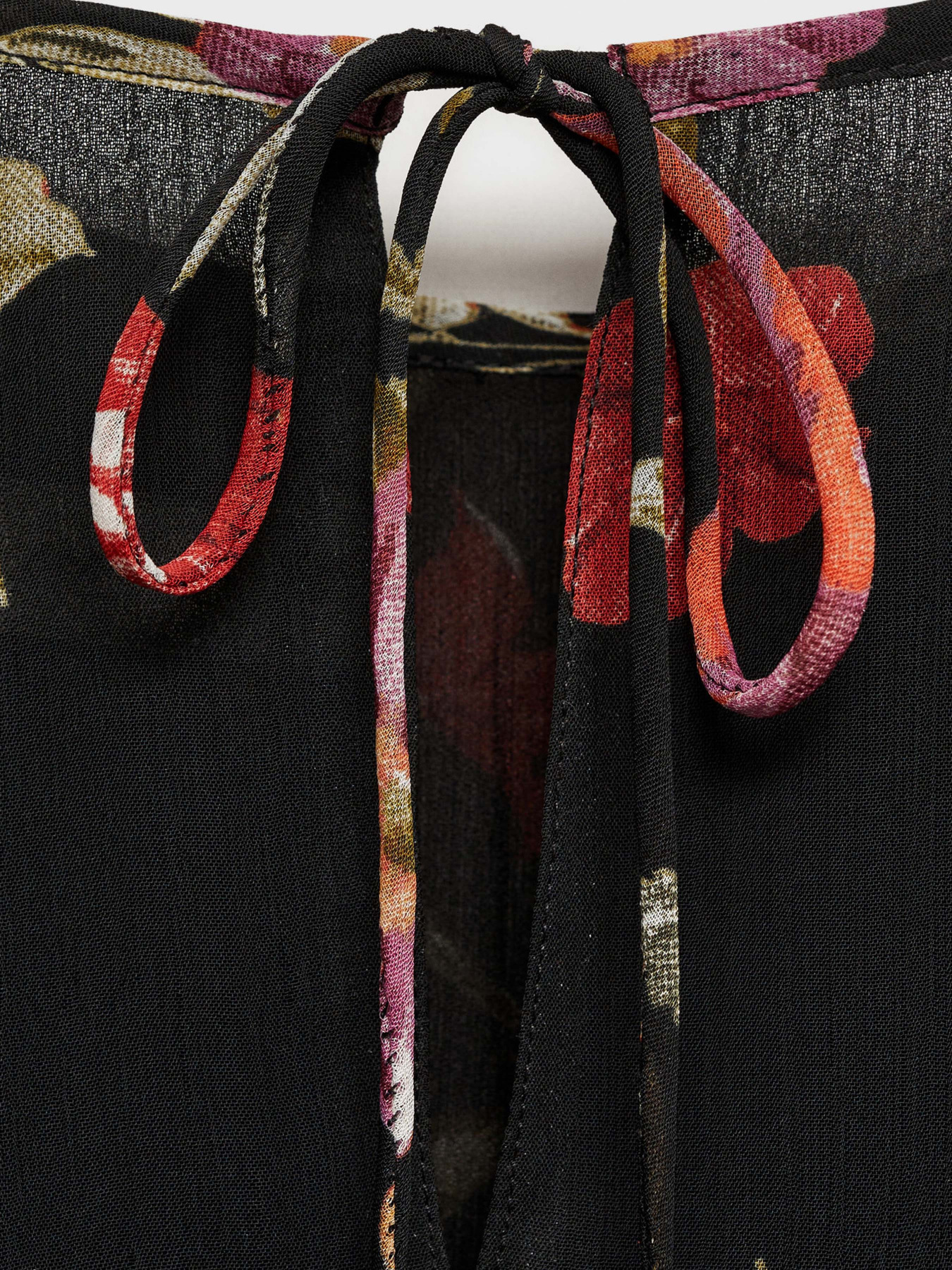 Блуза MANGO модель 87034075_99 Фото