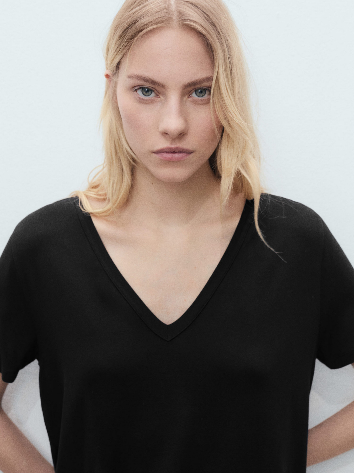 Футболка MANGO модель 87044080_99 Фото