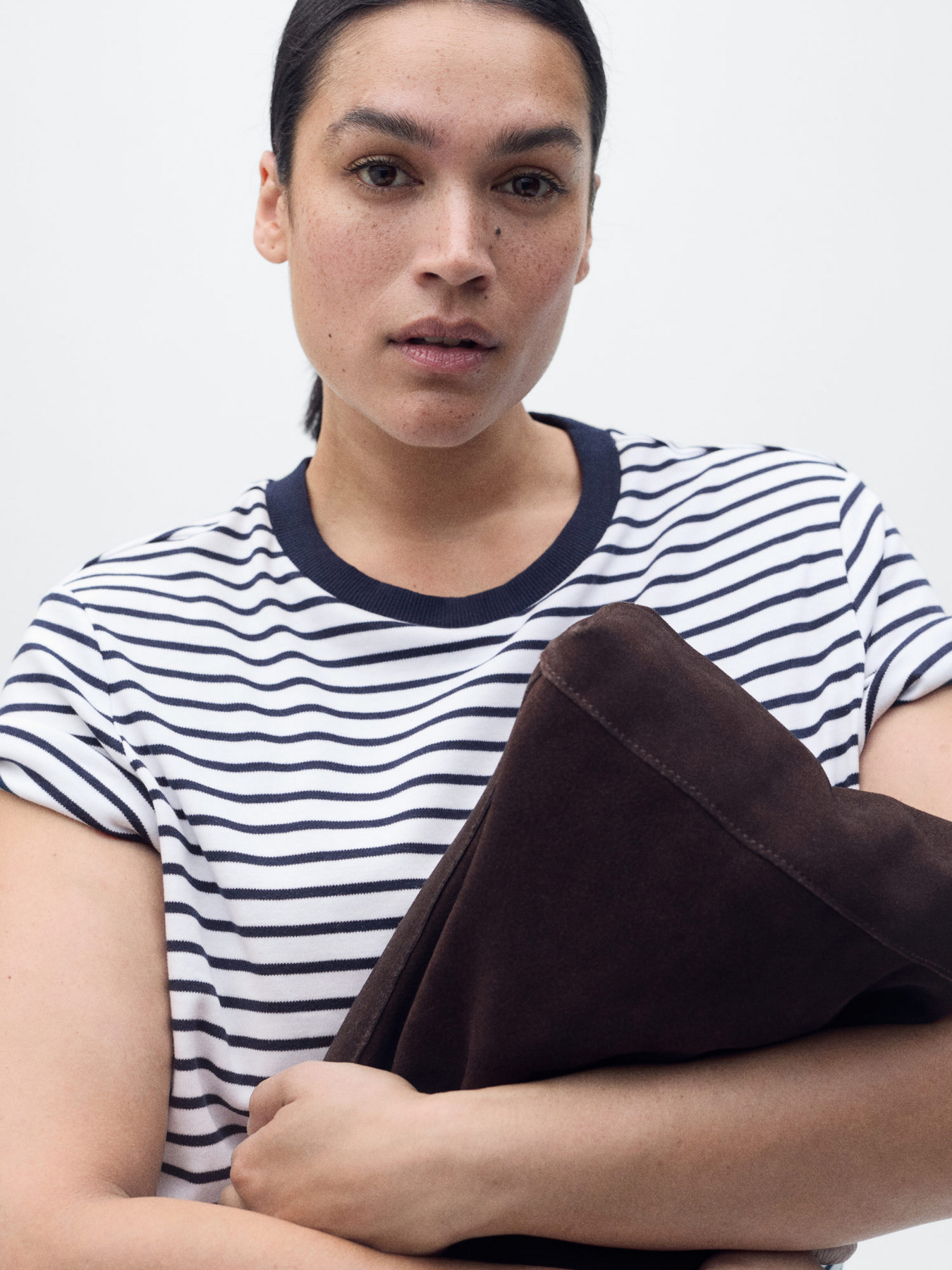 Футболка MANGO модель 87044081_52 Футболка MANGO модель 87044081_52 Фото