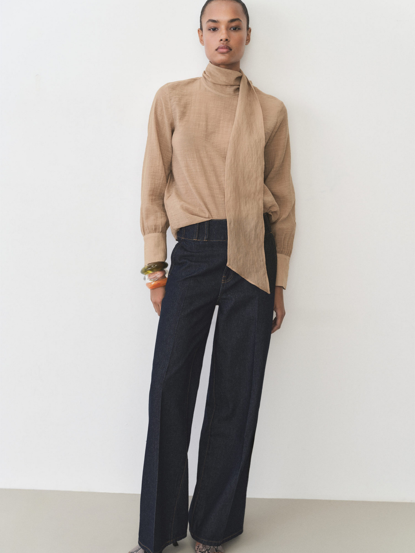 Блуза MANGO модель 87025766_30 Фото