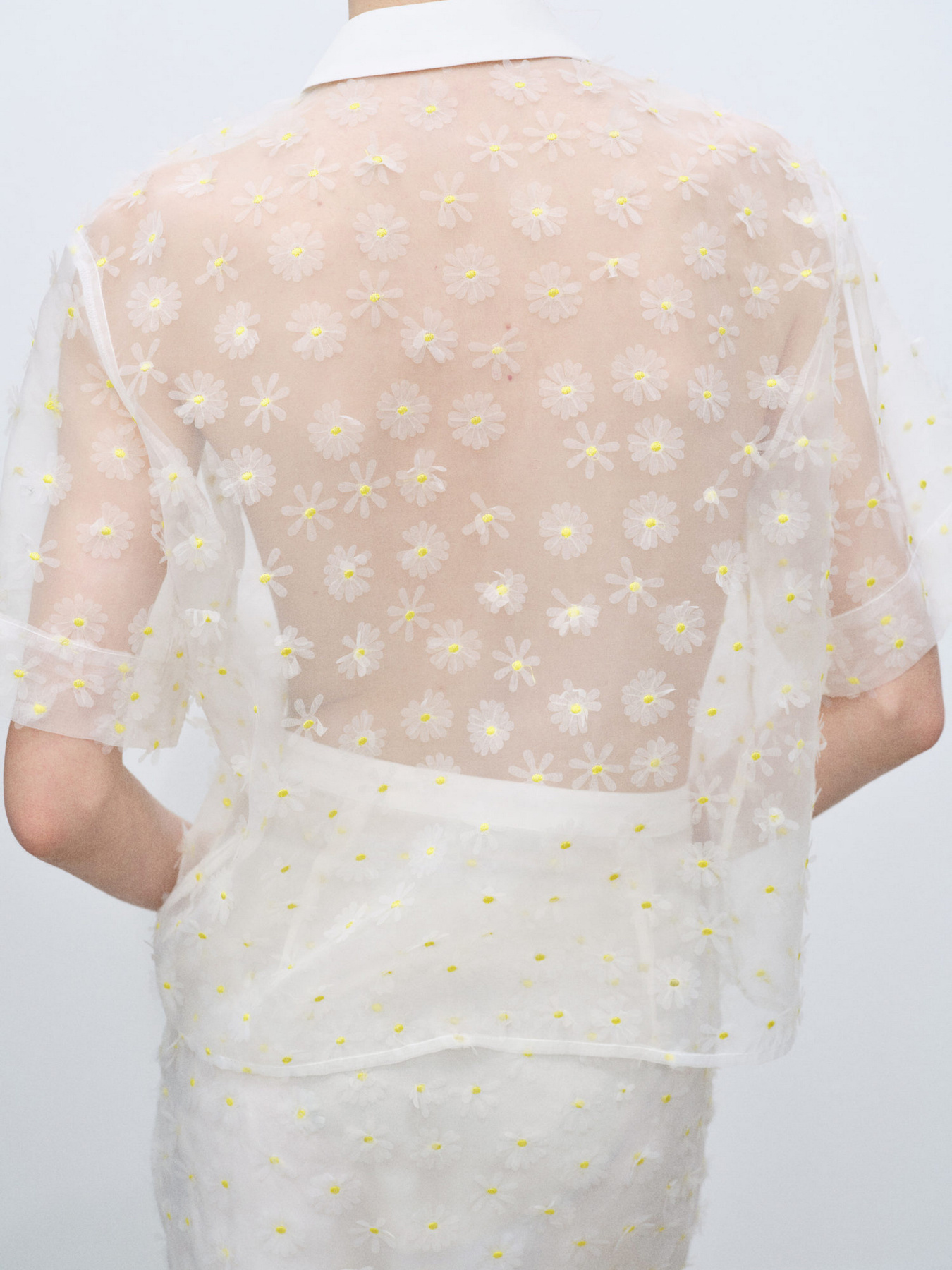 Блуза MANGO модель 87065740_2 Блуза MANGO модель 87065740_2 Фото