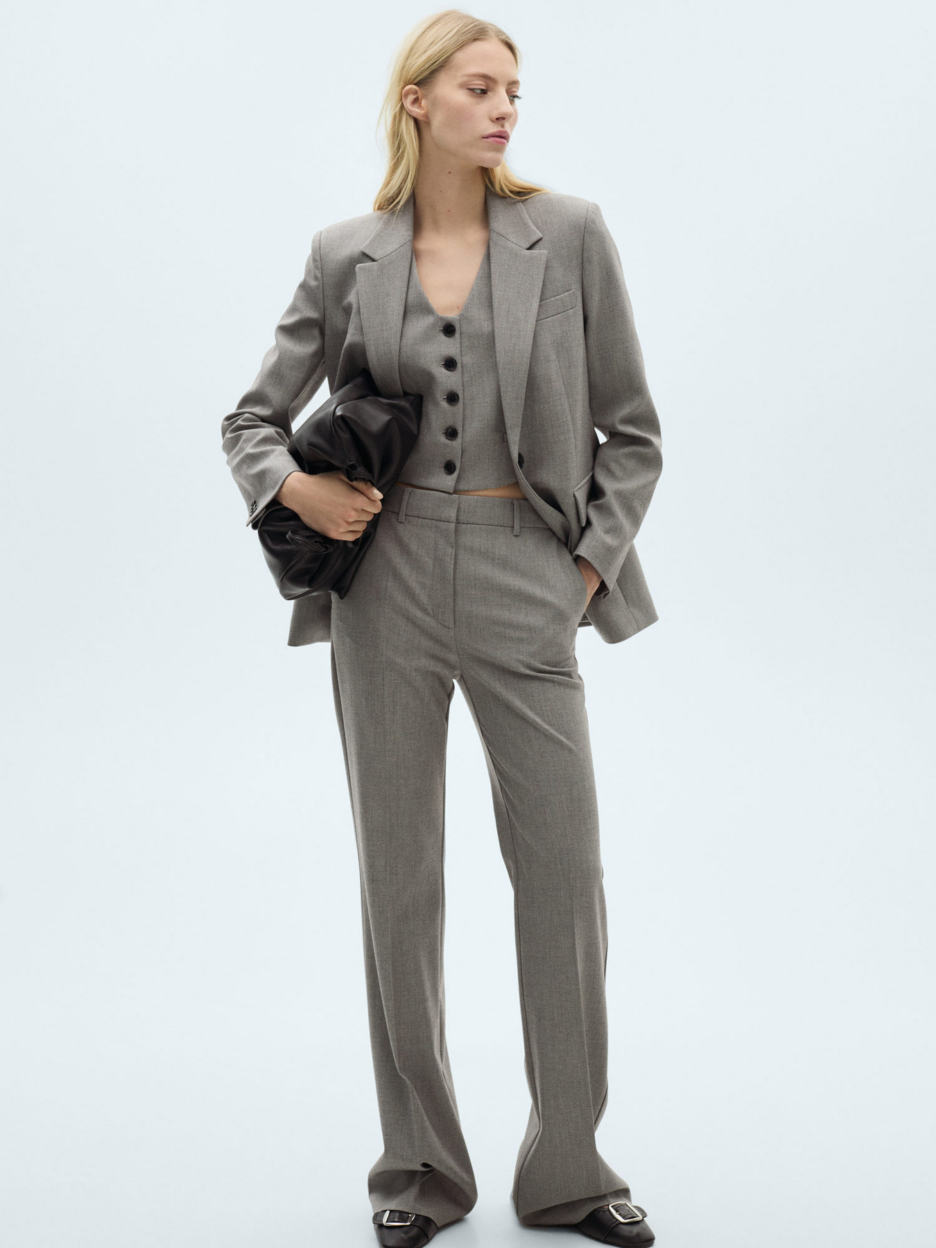 Классические штаны MANGO модель 87945140_92 Фото