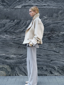 Классические штаны MANGO модель 87945140_92 Фото