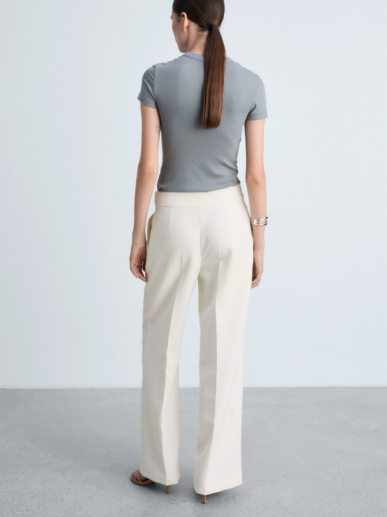 Классические штаны MANGO модель 87074811_5 Классические штаны MANGO модель 87074811_5 Фото