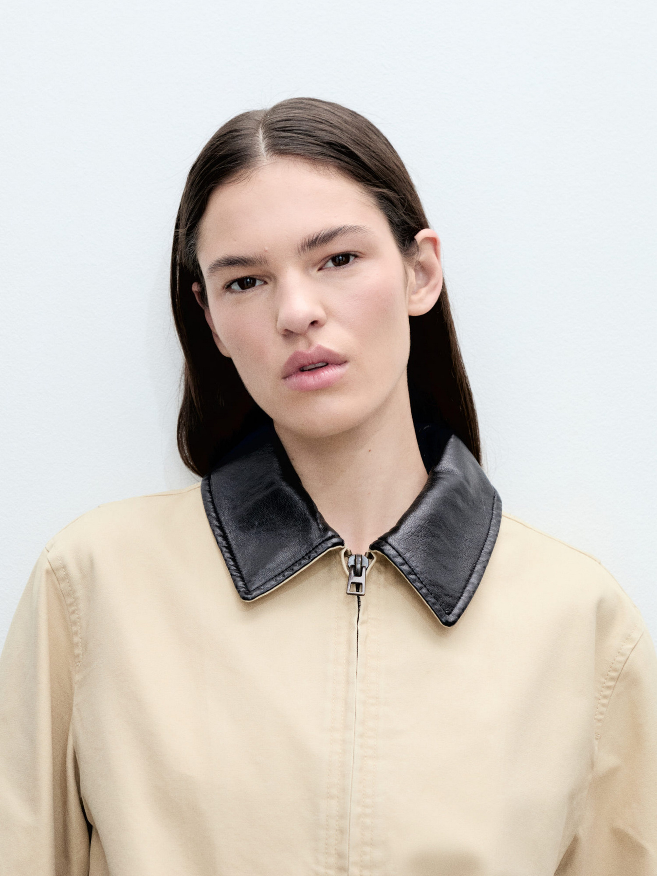 Демісезонна куртка MANGO модель 87075944_6 Фото