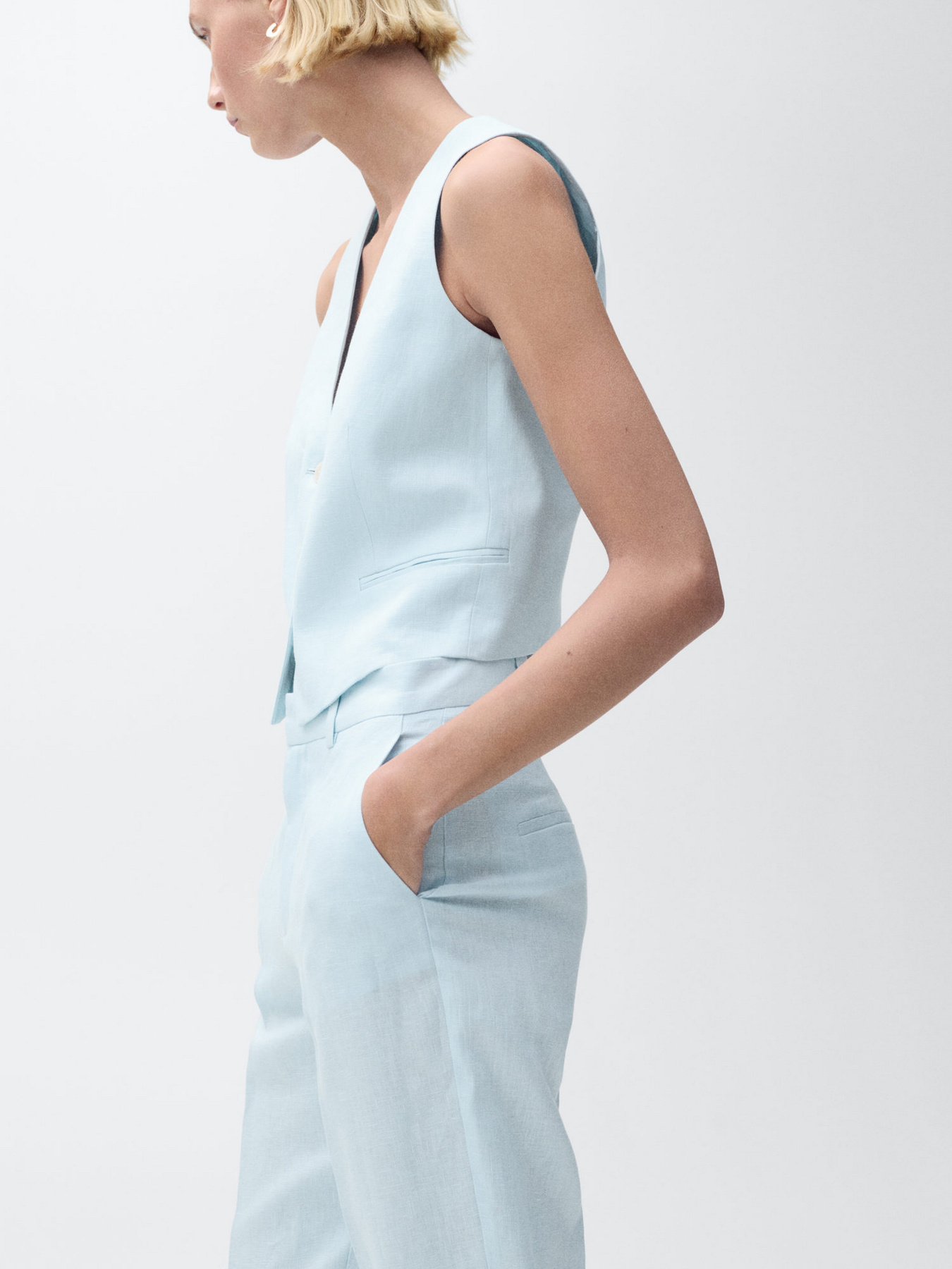 Классические штаны MANGO модель 87087162_50 Фото