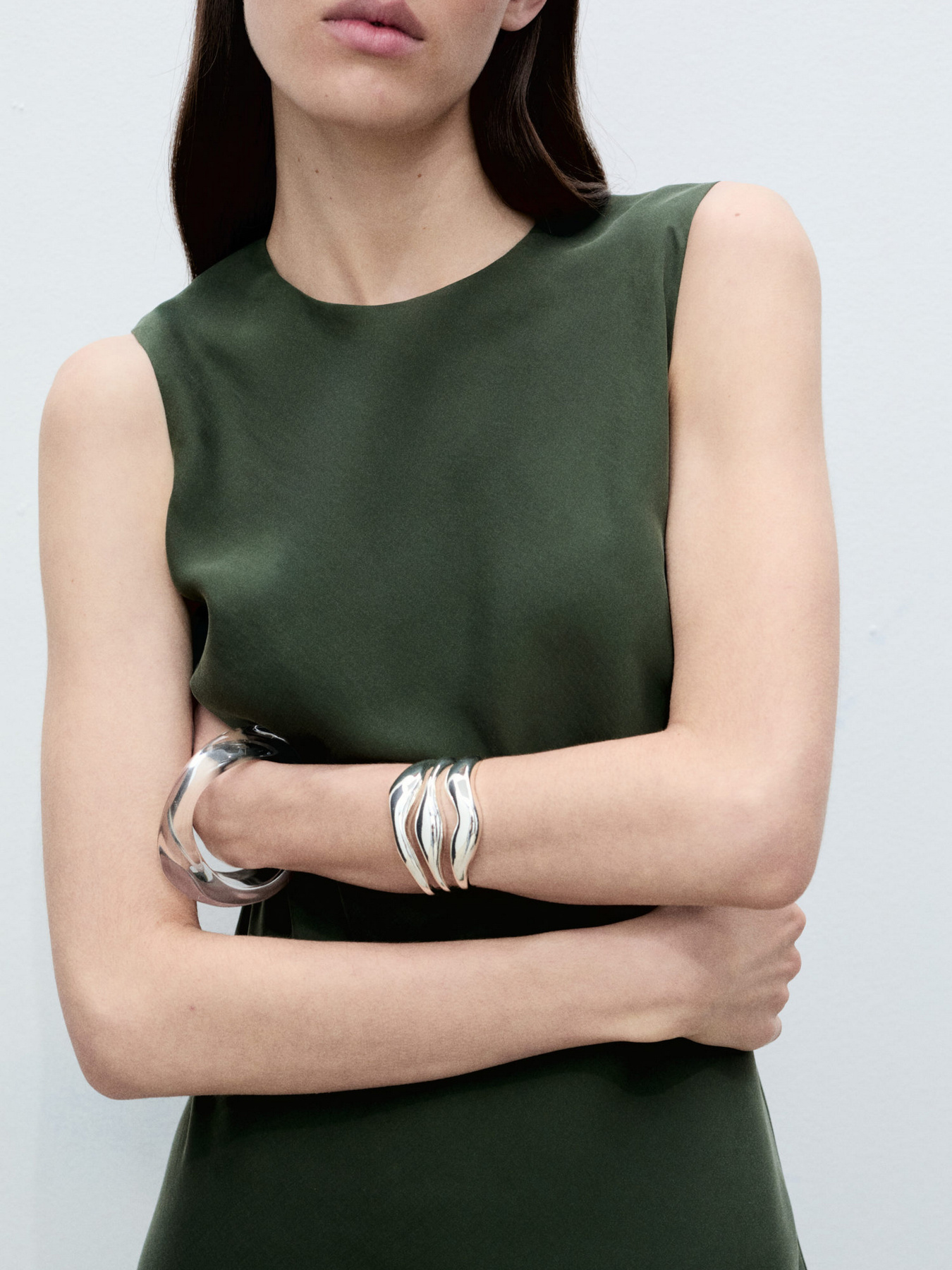 Сукня міді MANGO модель 87015758_43 Сукня міді MANGO модель 87015758_43 Фото