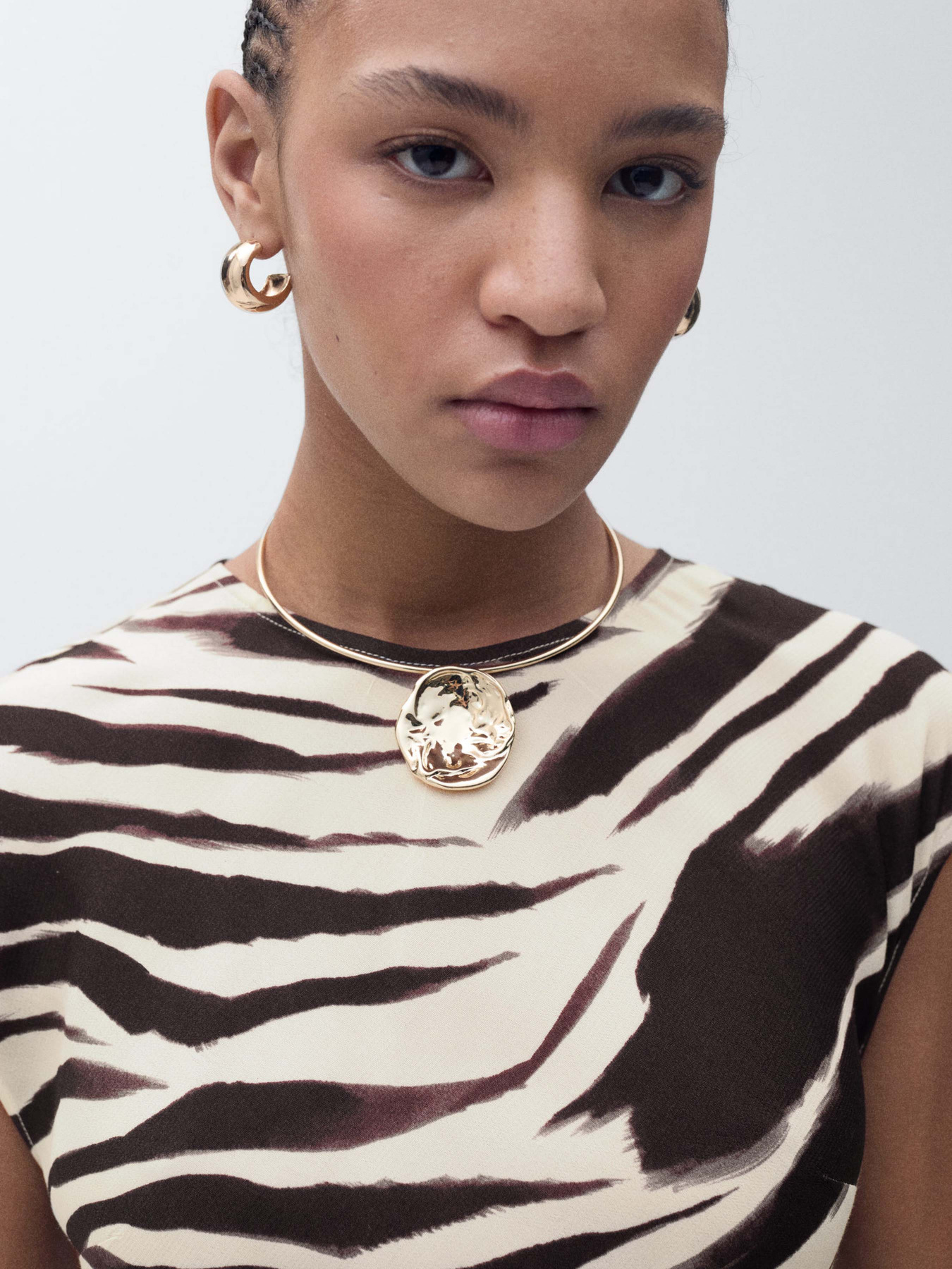 Сукня міді MANGO модель 87025767_5 Фото