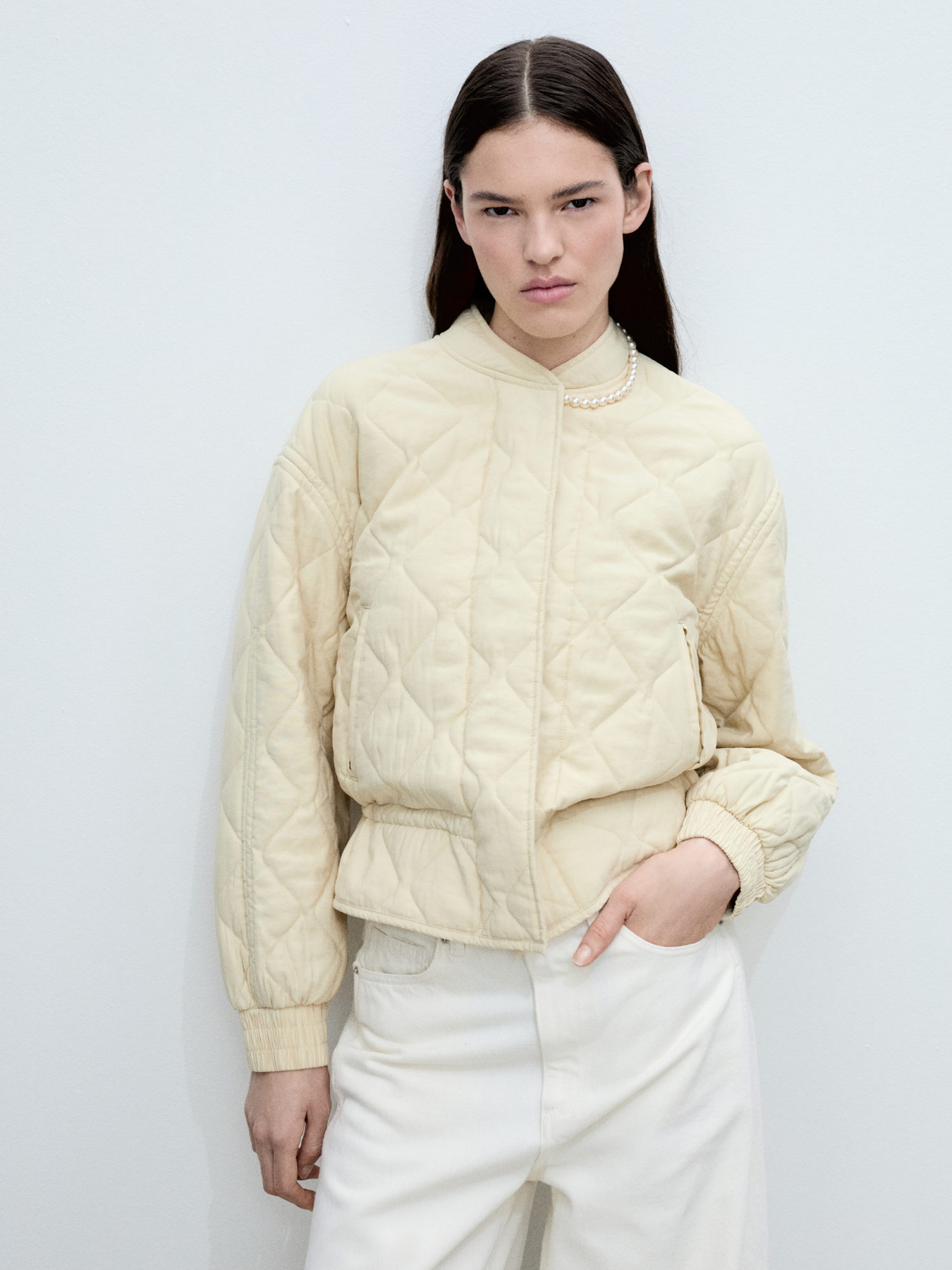 Бомбер MANGO модель 87055968_11 Бомбер MANGO модель 87055968_11 Фото