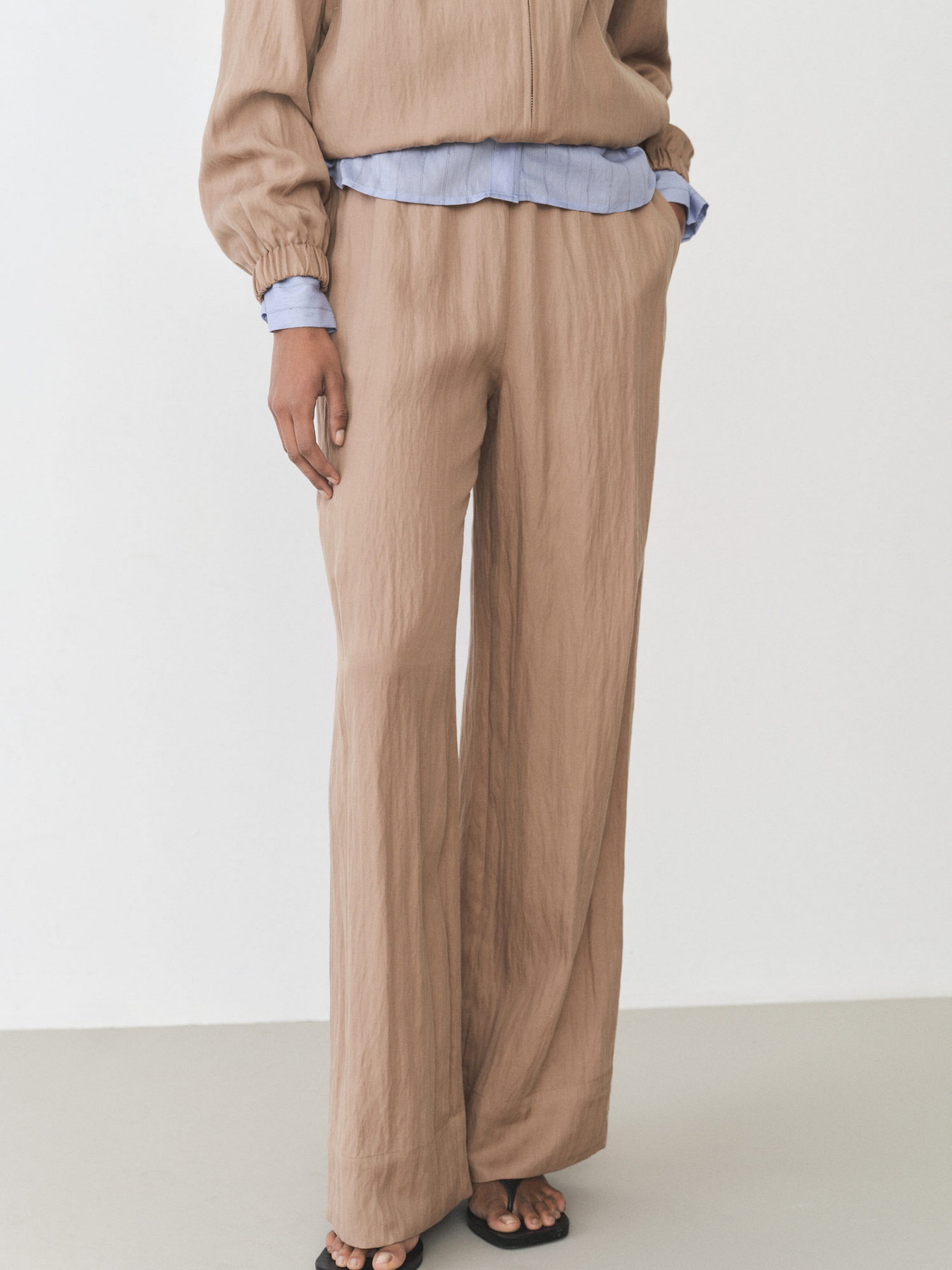 Повсякденні штани MANGO модель 87076360_34 Фото