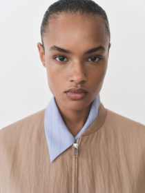 Бомбер MANGO модель 87096358_34 Бомбер MANGO модель 87096358_34 Фото