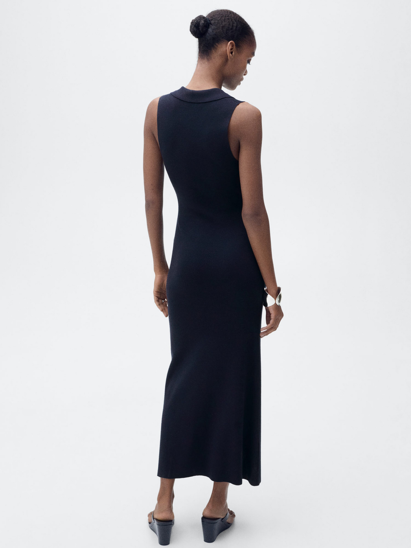 Сукня міді MANGO модель 87097185_56 Фото