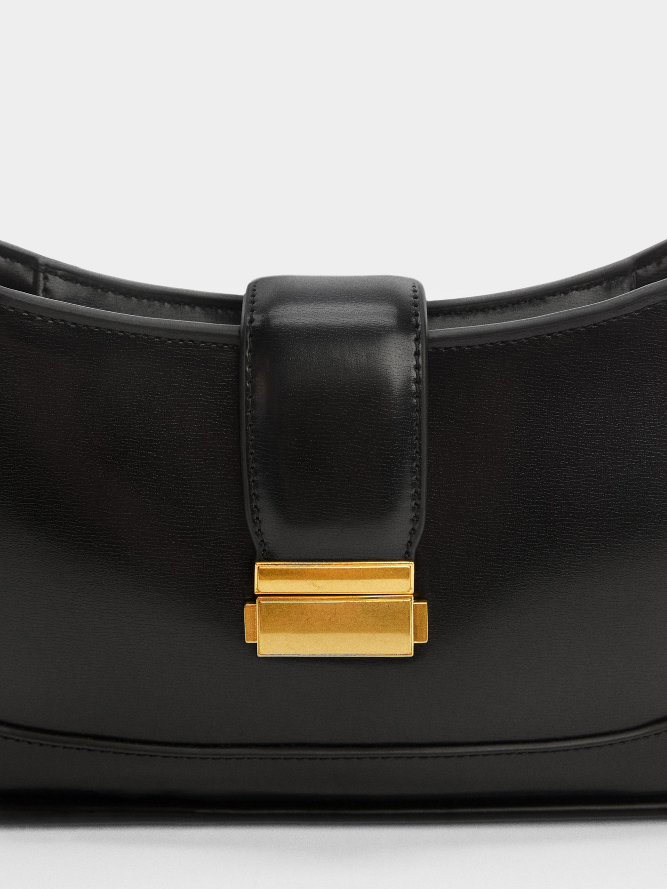 Хобо MANGO Michelle модель 67040428_99 Хобо MANGO Michelle модель 67040428_99 Фото