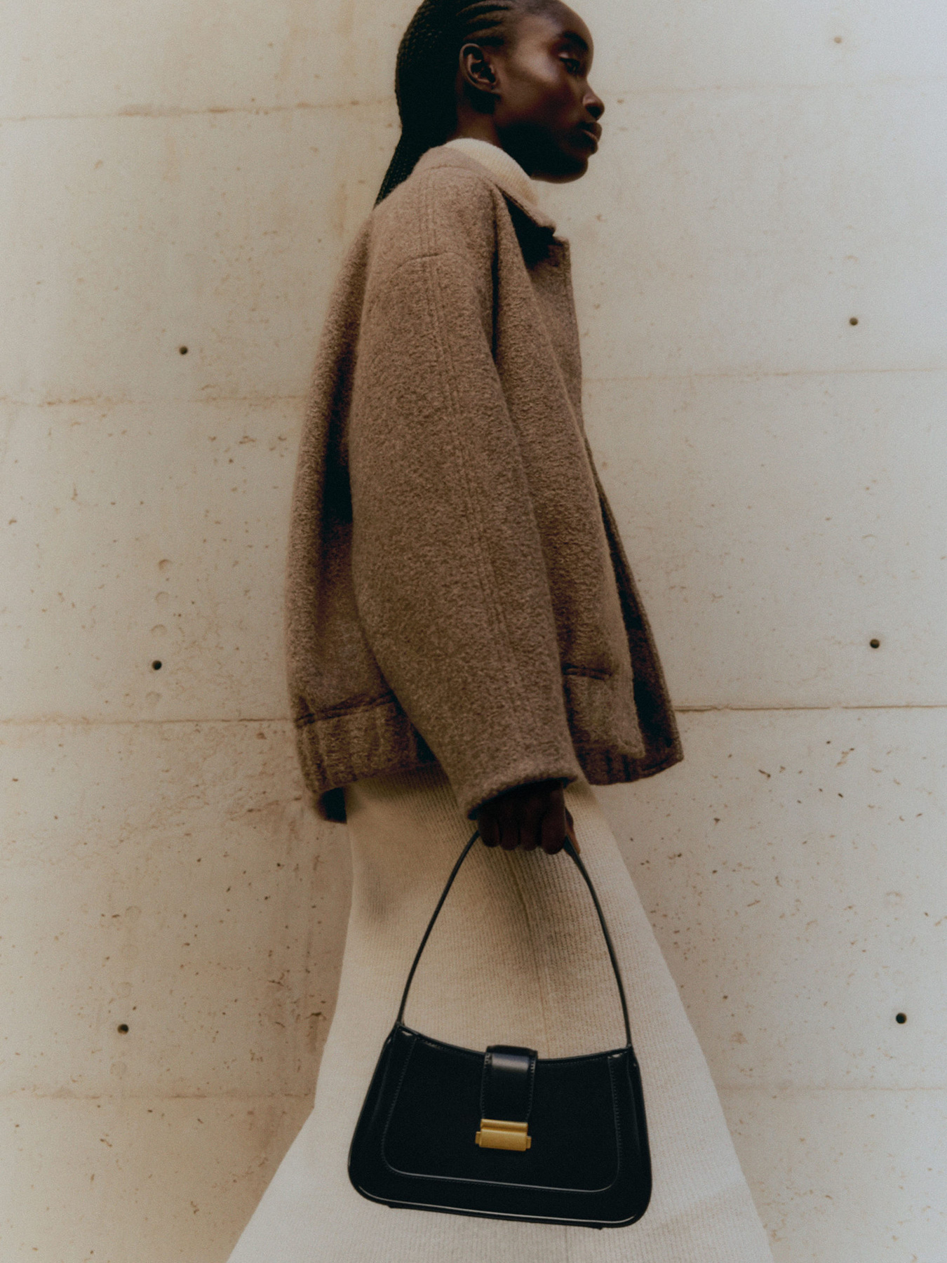 Хобо MANGO Michelle модель 67040428_99 Хобо MANGO Michelle модель 67040428_99 Фото