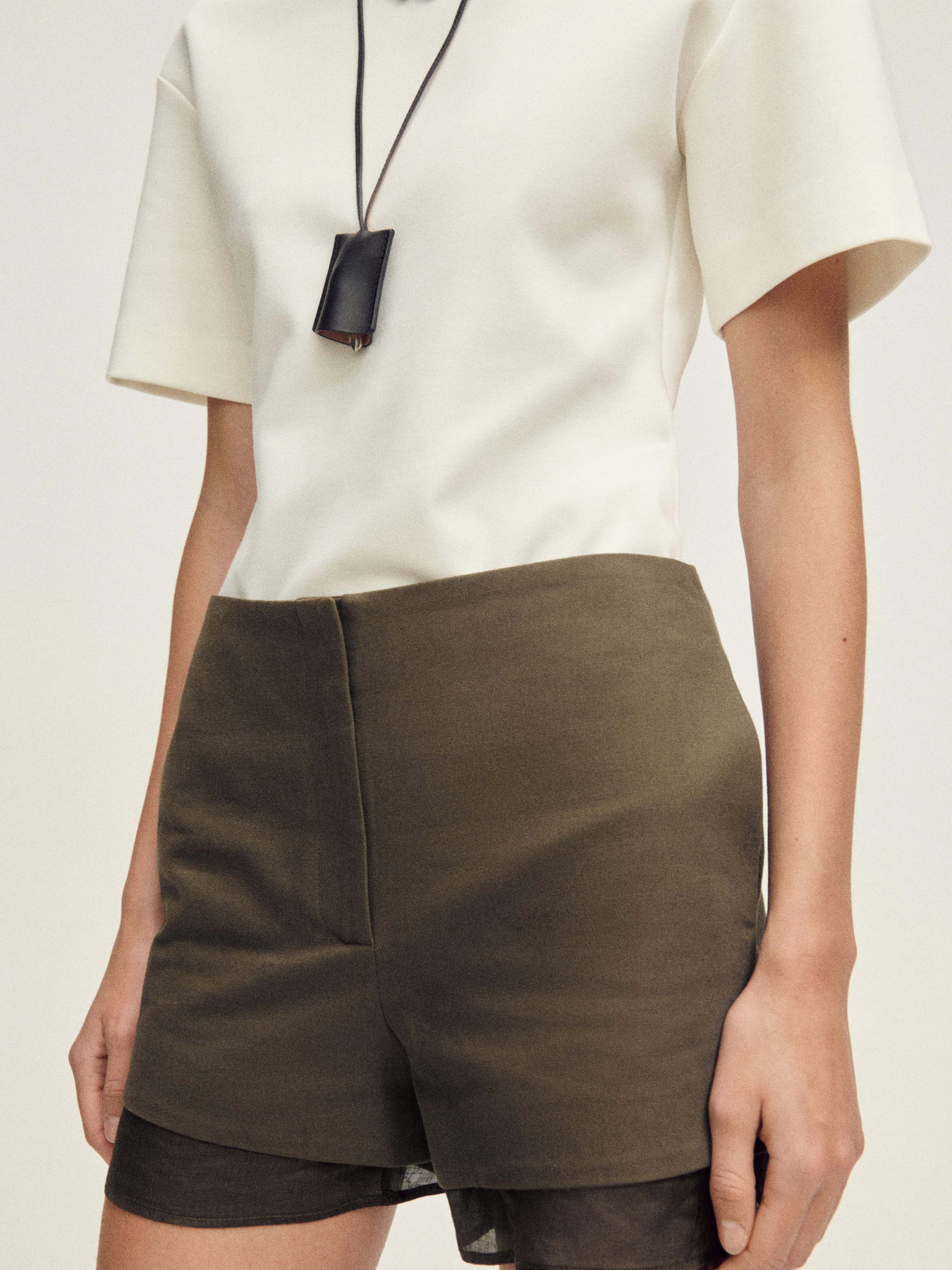 Повсякденні шорти MANGO модель 87057717_8 Фото