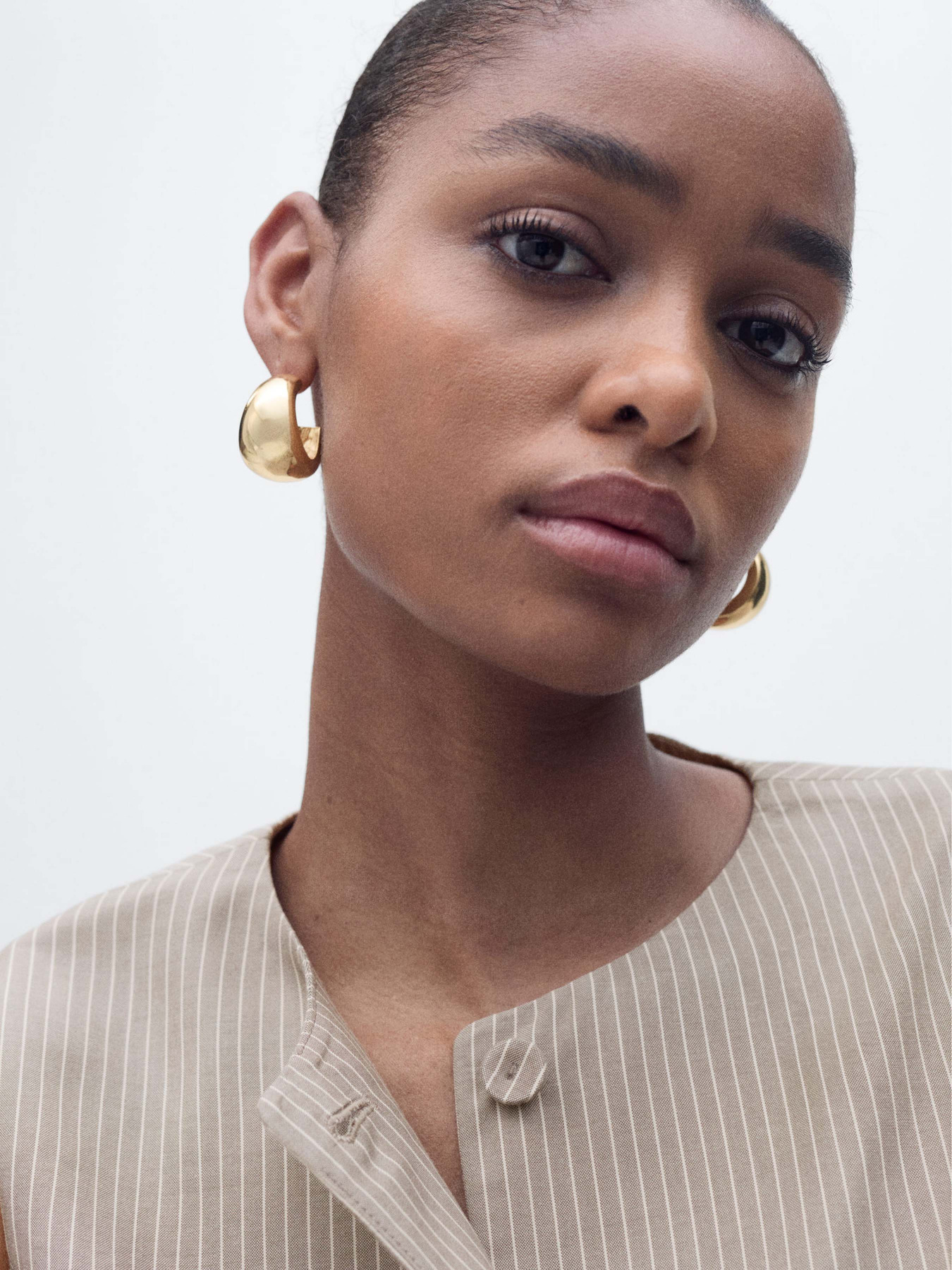 Жилет MANGO модель 87027187_35 Фото