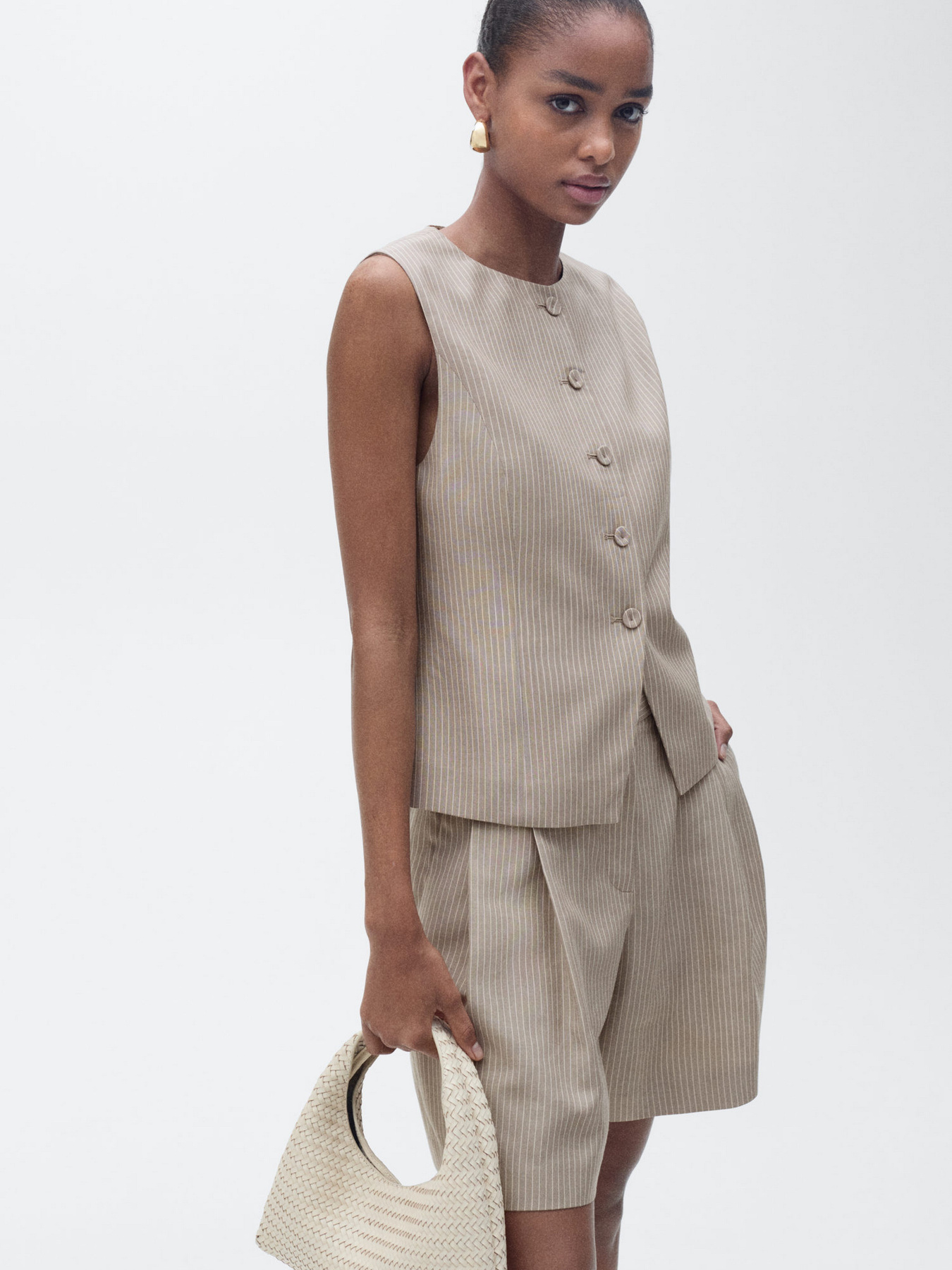 Жилет MANGO модель 87027187_35 Жилет MANGO модель 87027187_35 Фото