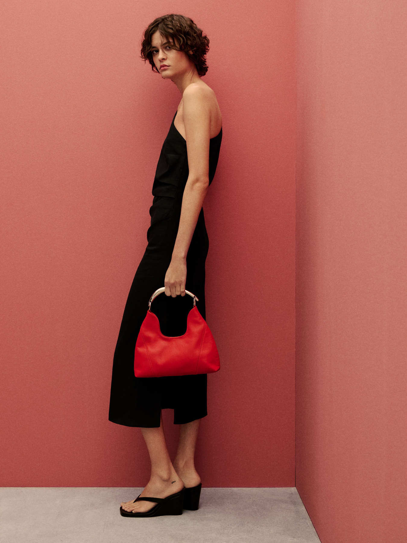 Сукня міді MANGO модель 87027165_99 Фото