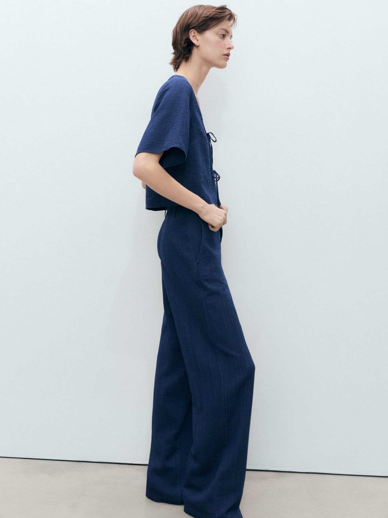 Повседневные штаны MANGO модель 87028644_57 Повседневные штаны MANGO модель 87028644_57 Фото