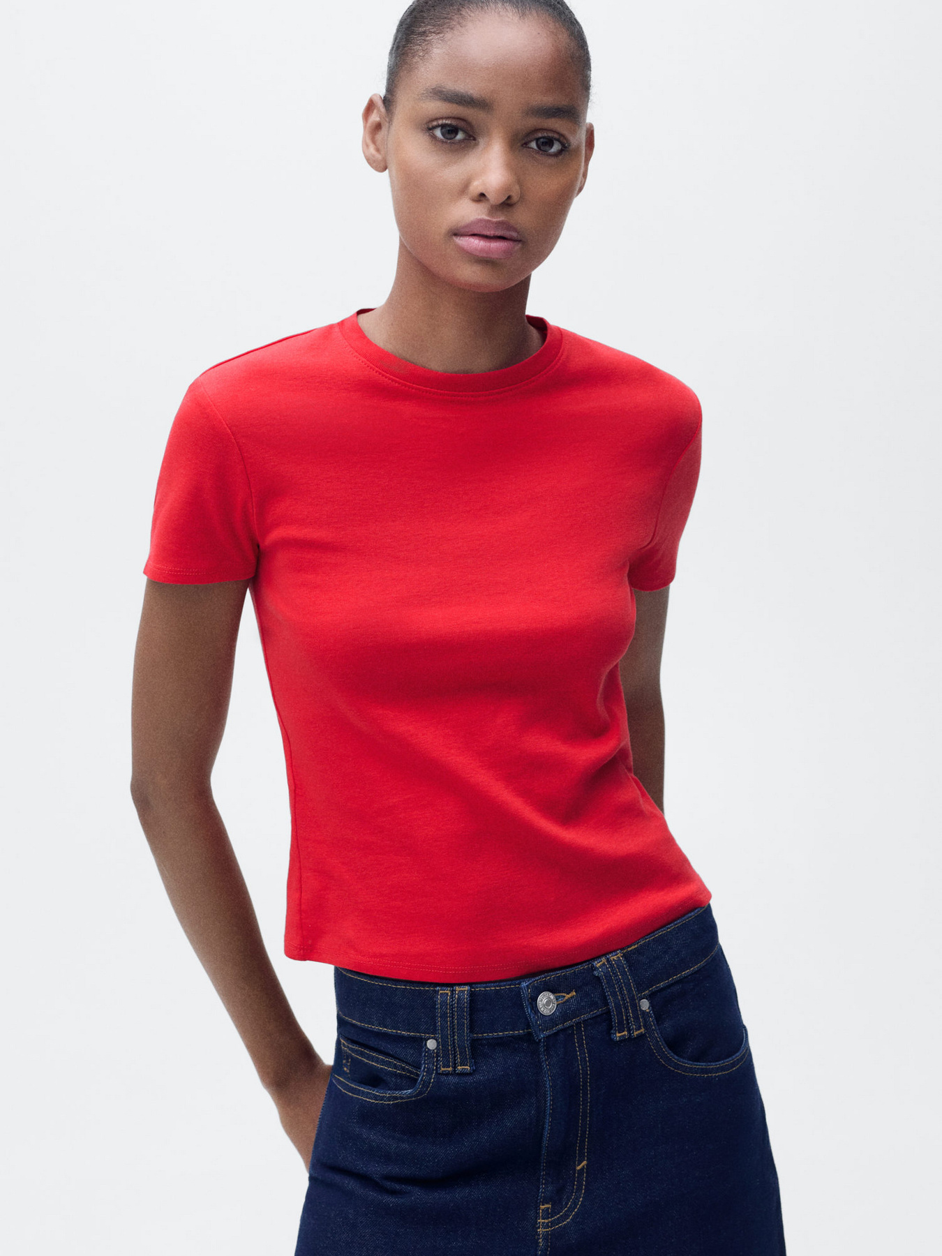 Футболка MANGO модель 87094088_70 Футболка MANGO модель 87094088_70 Фото