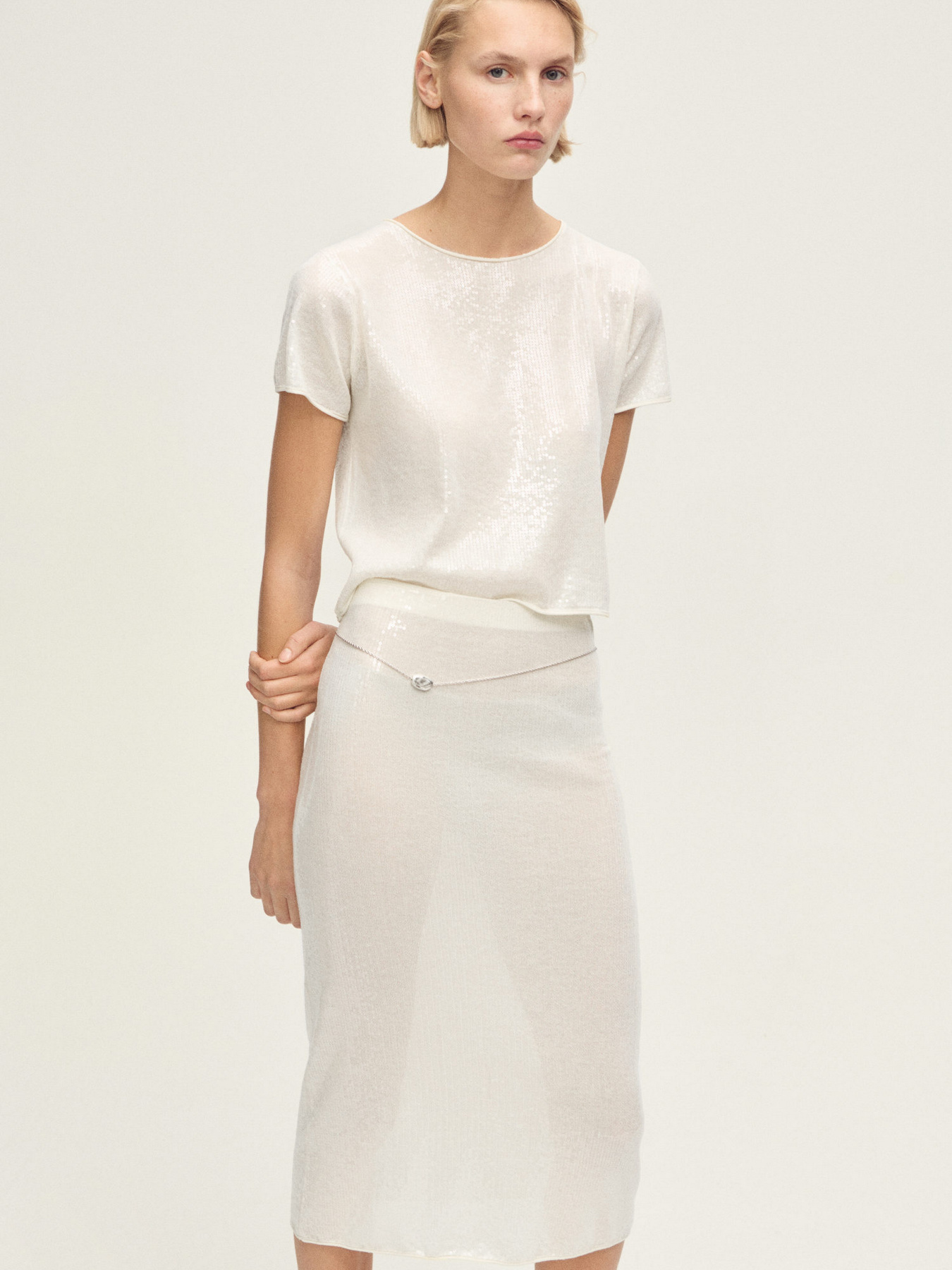 Футболка MANGO модель 87047190_10 Футболка MANGO модель 87047190_10 Фото